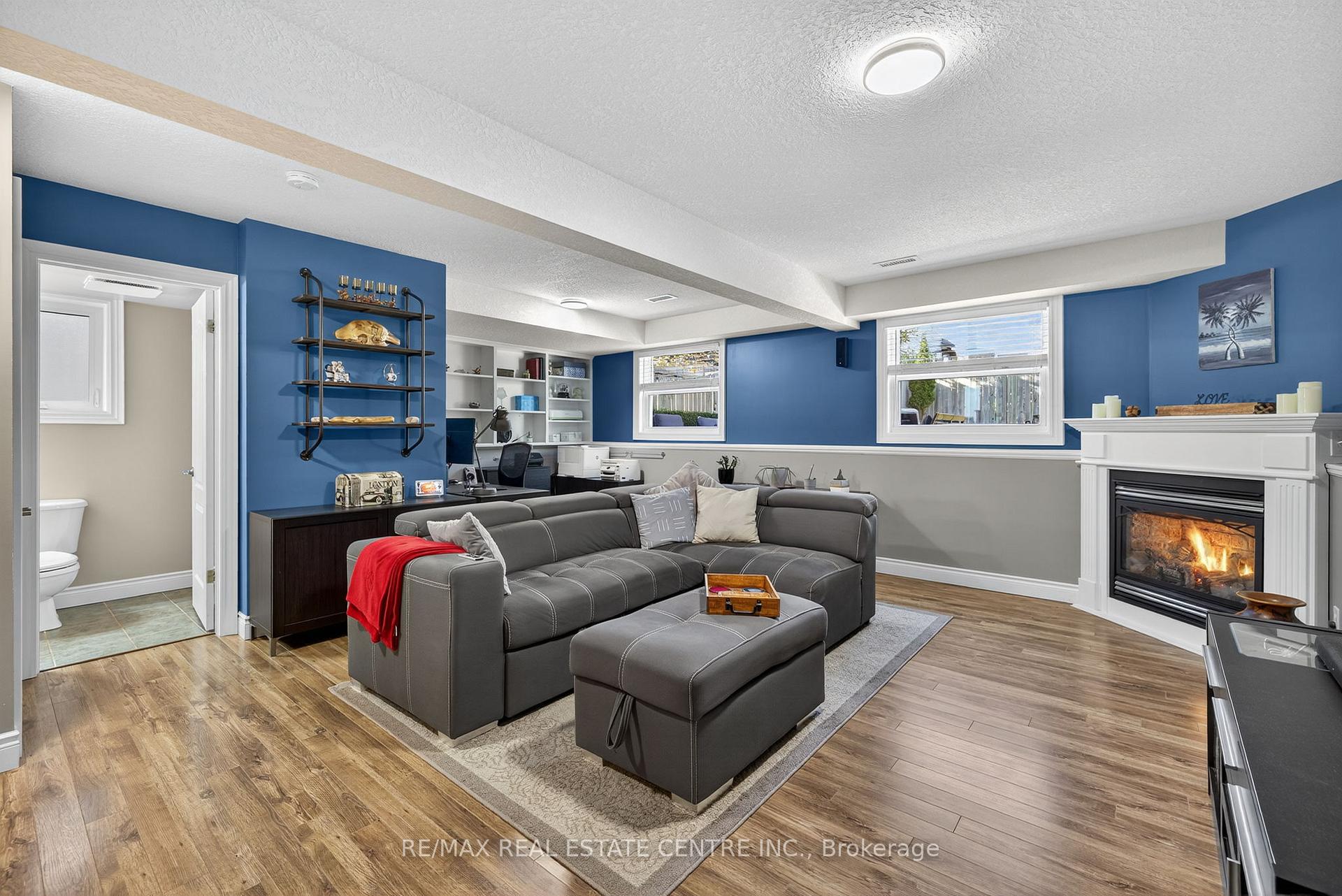 Photo 32 of 3 Bishop Court, Orangeville — HOMEH