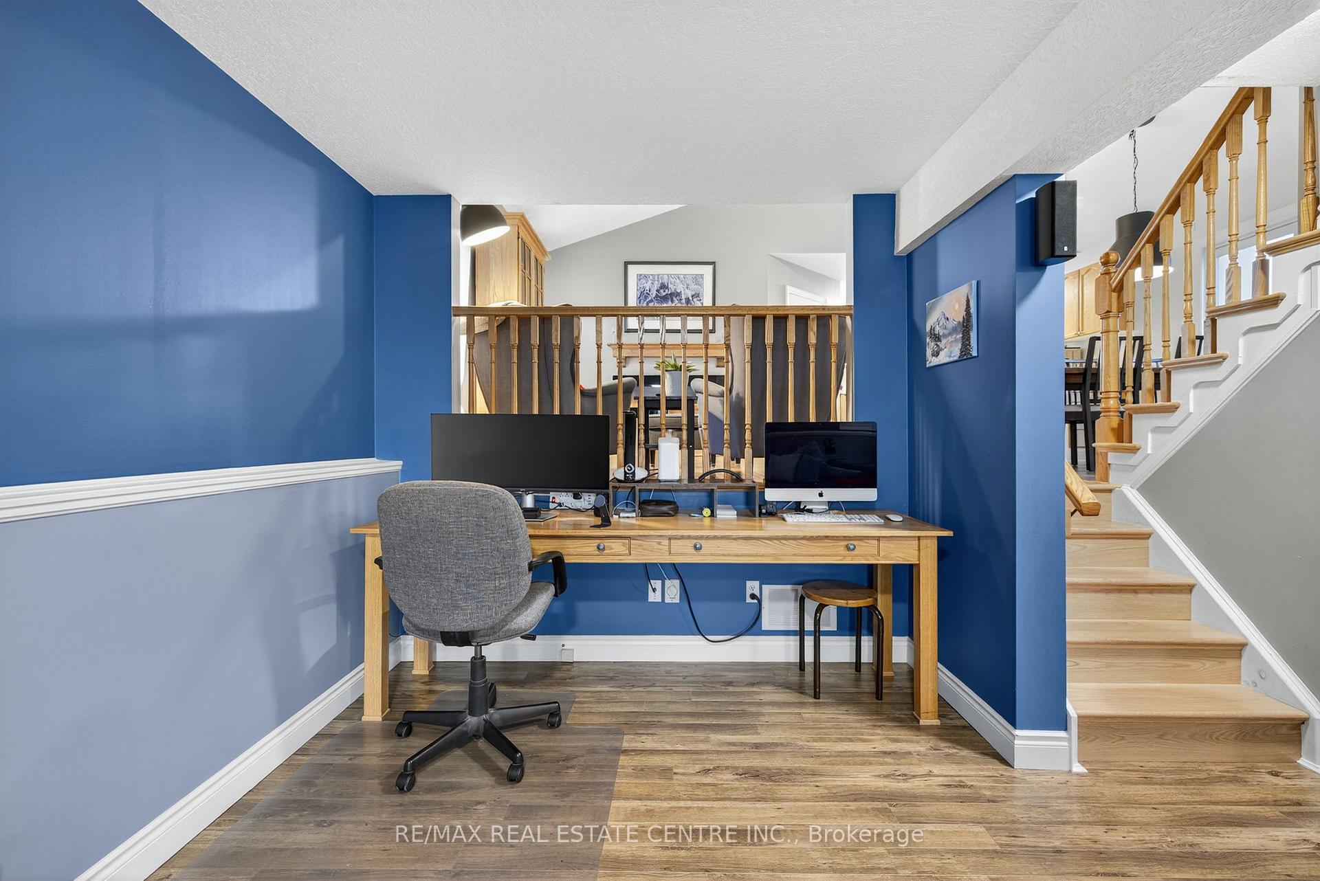 Photo 35 of 3 Bishop Court, Orangeville — HOMEH