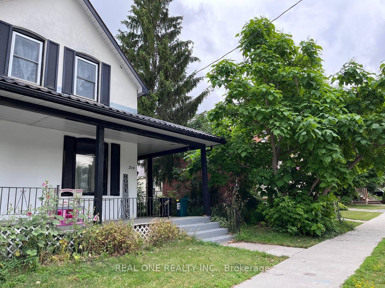 Photo 2 of 216 John Street N, Orillia — HOMEH