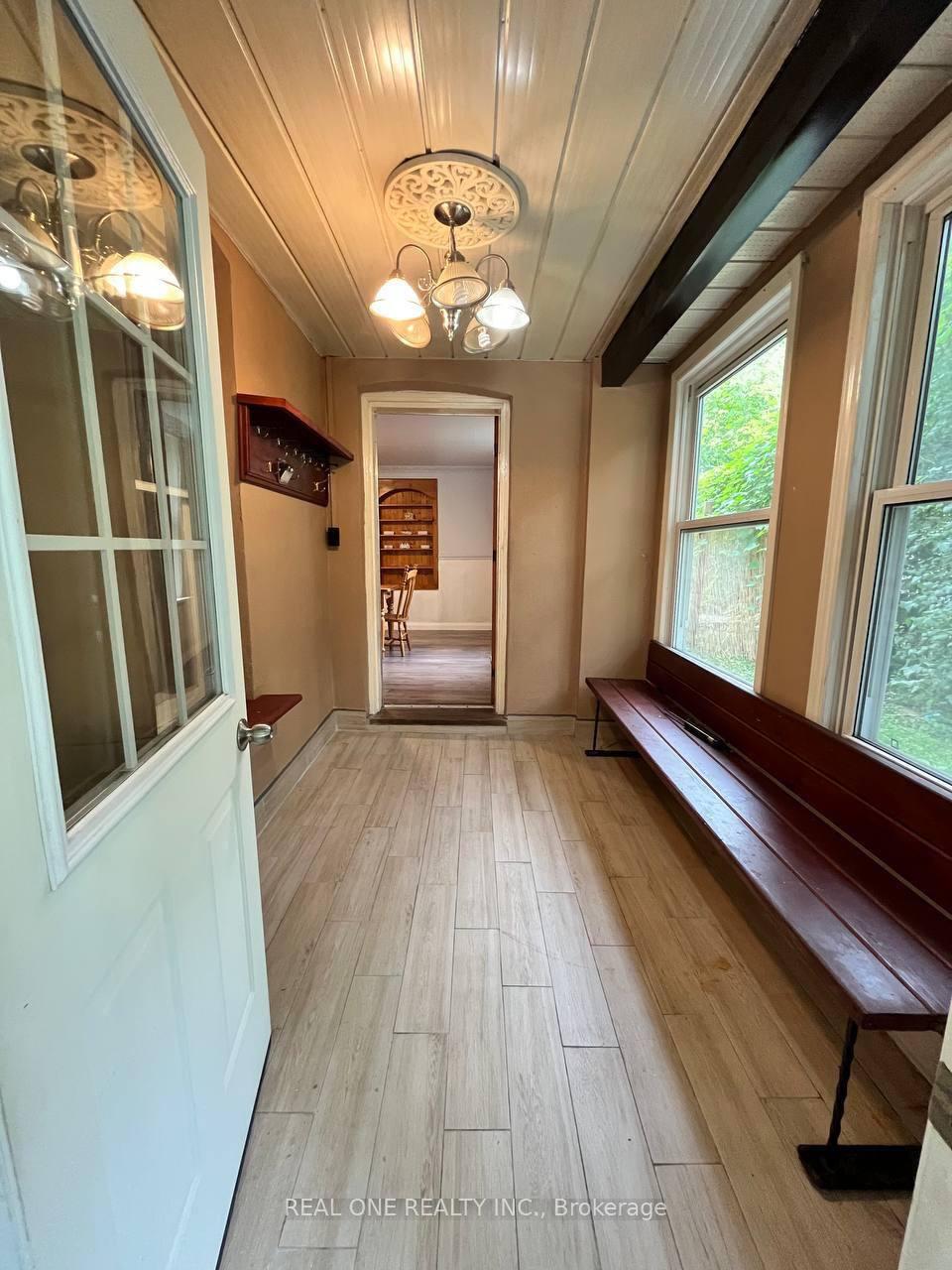 Photo 3 of 216 John Street N, Orillia — HOMEH