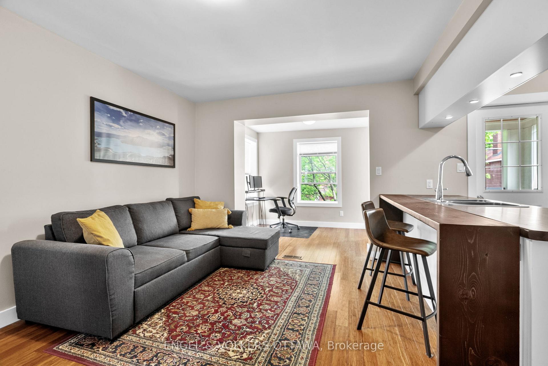 Photo 9 of Unit 3, 440 Mcleod Street, Ottawa, Ottawa Centre — HOMEH