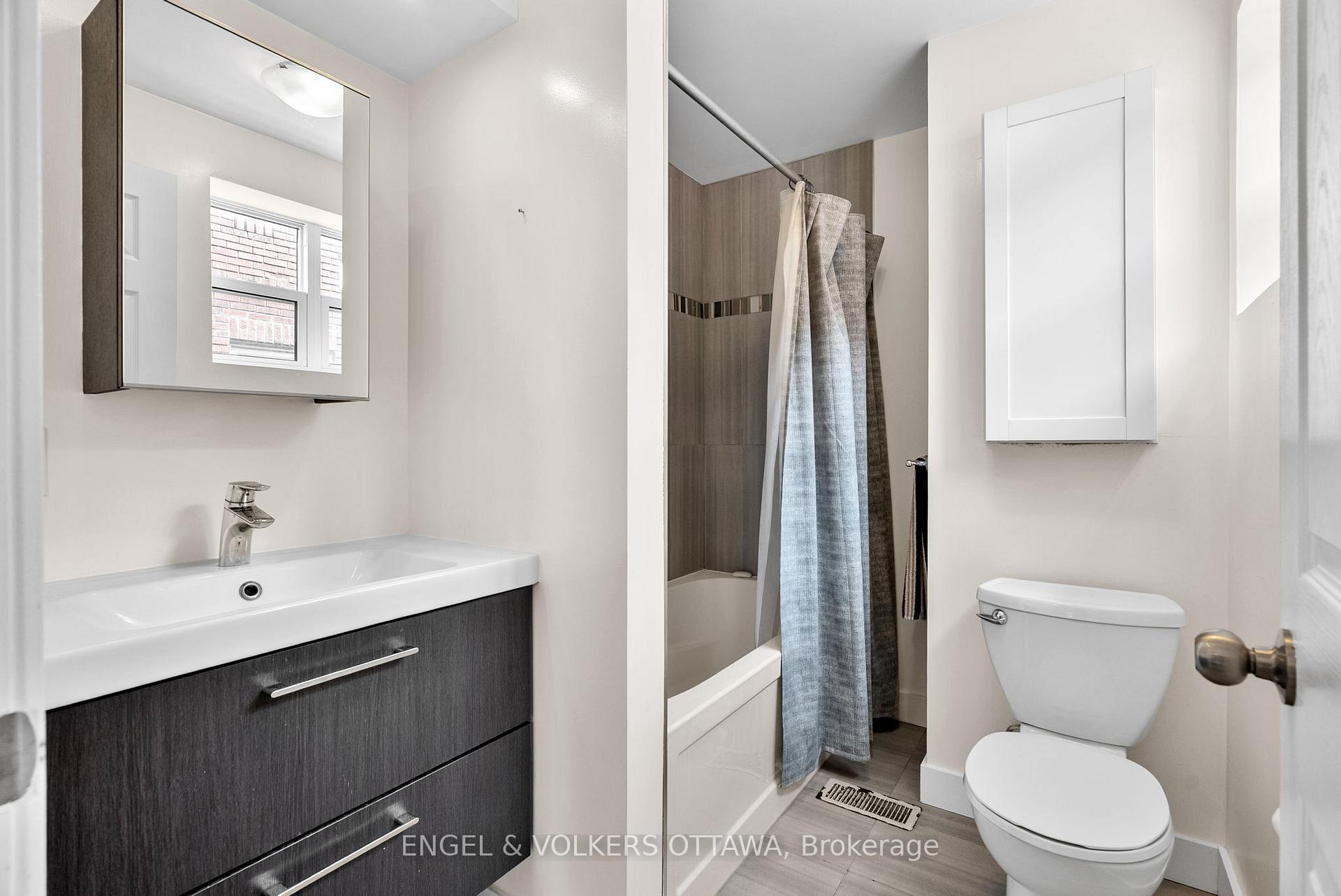 Photo 16 of Unit 3, 440 Mcleod Street, Ottawa, Ottawa Centre — HOMEH