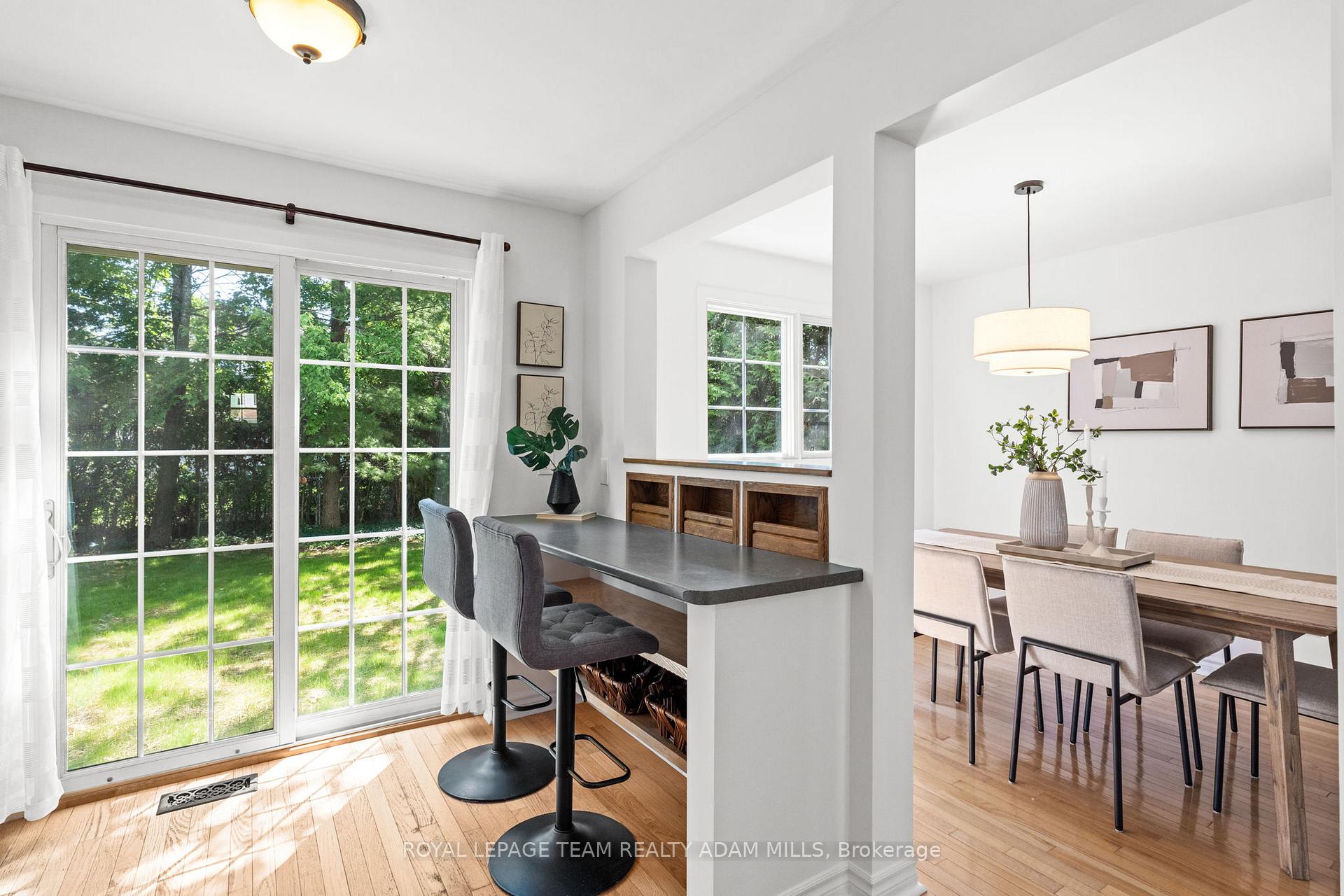 Photo 11 of 1205 St. Moritz Court, Ottawa, Convent Glen North — HOMEH