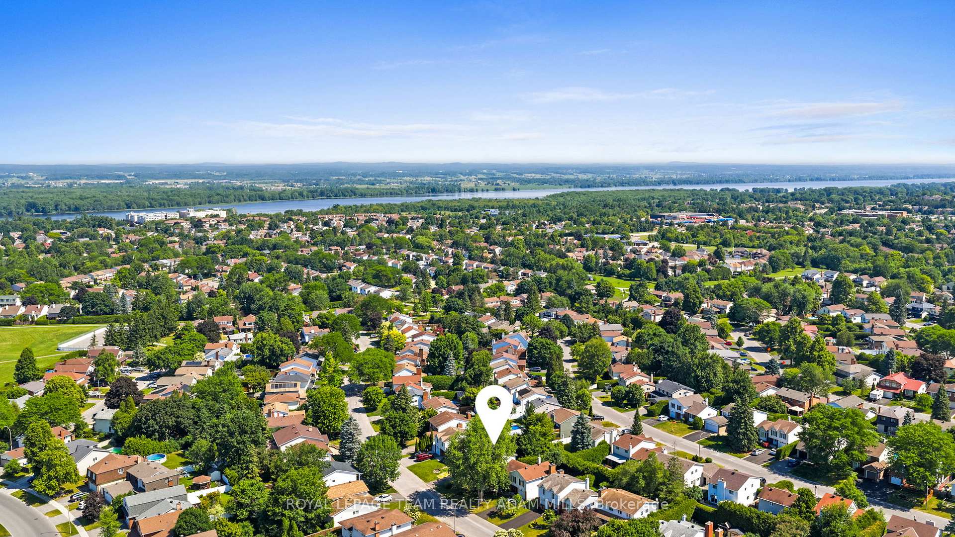 Photo 38 of 1205 St. Moritz Court, Ottawa, Convent Glen North — HOMEH