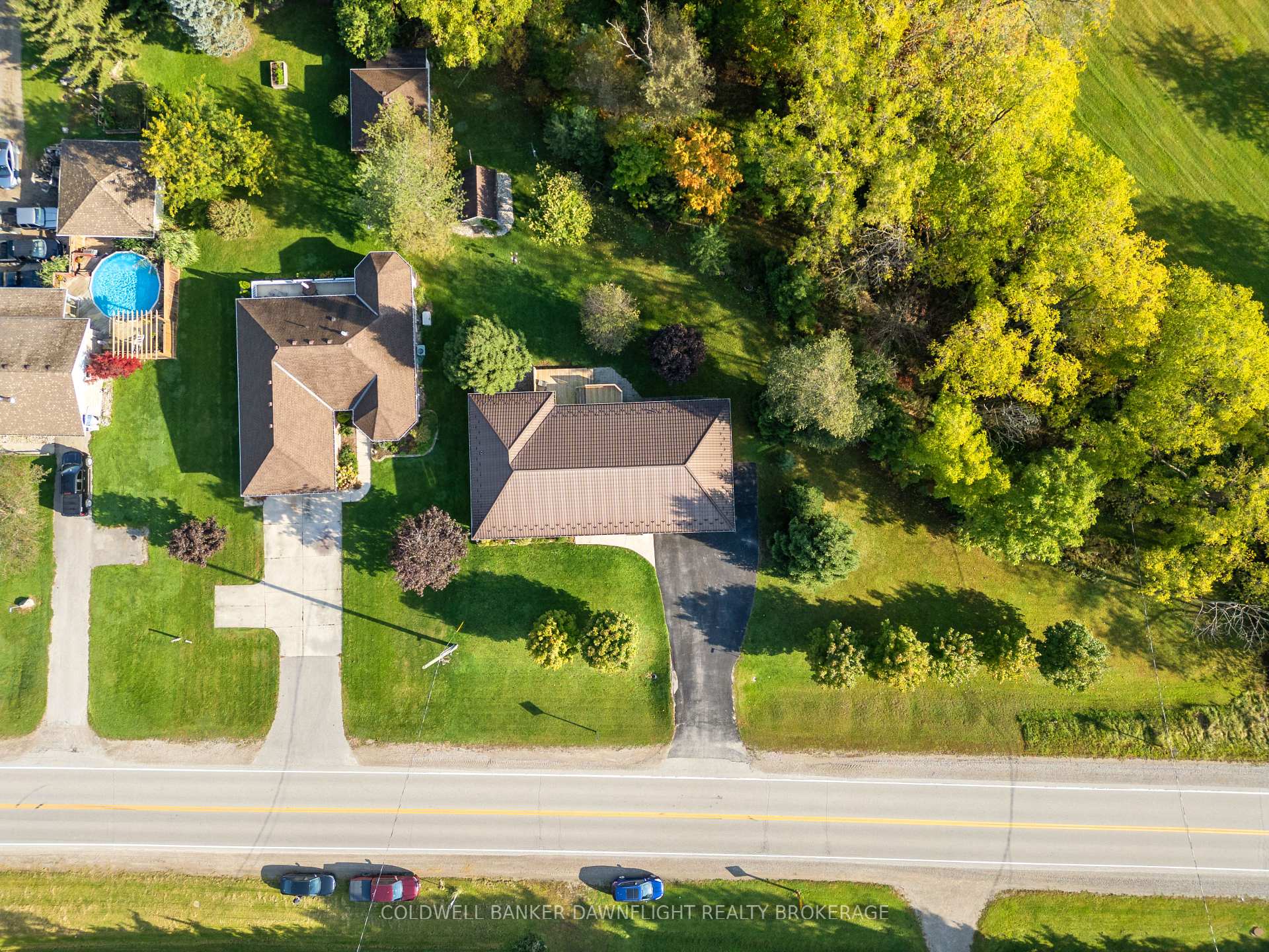 Photo 39 of 2162 Parkhill Drive, North Middlesex, Parkhill — HOMEH