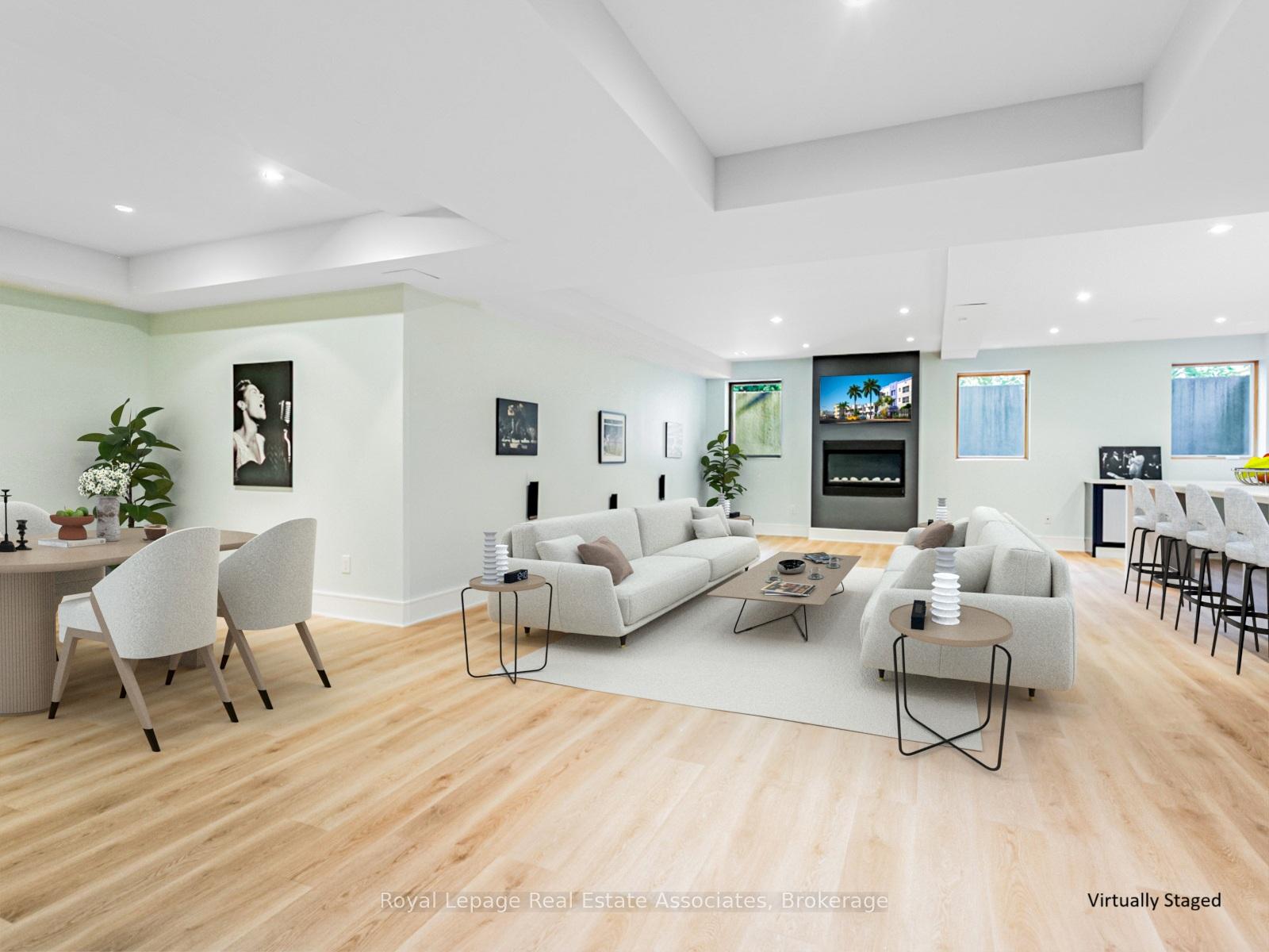 Photo 33 of 66 Inglewood Drive, Mississauga, Mineola — HOMEH