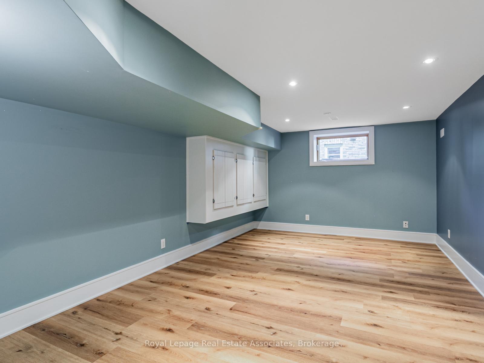 Photo 36 of 66 Inglewood Drive, Mississauga, Mineola — HOMEH