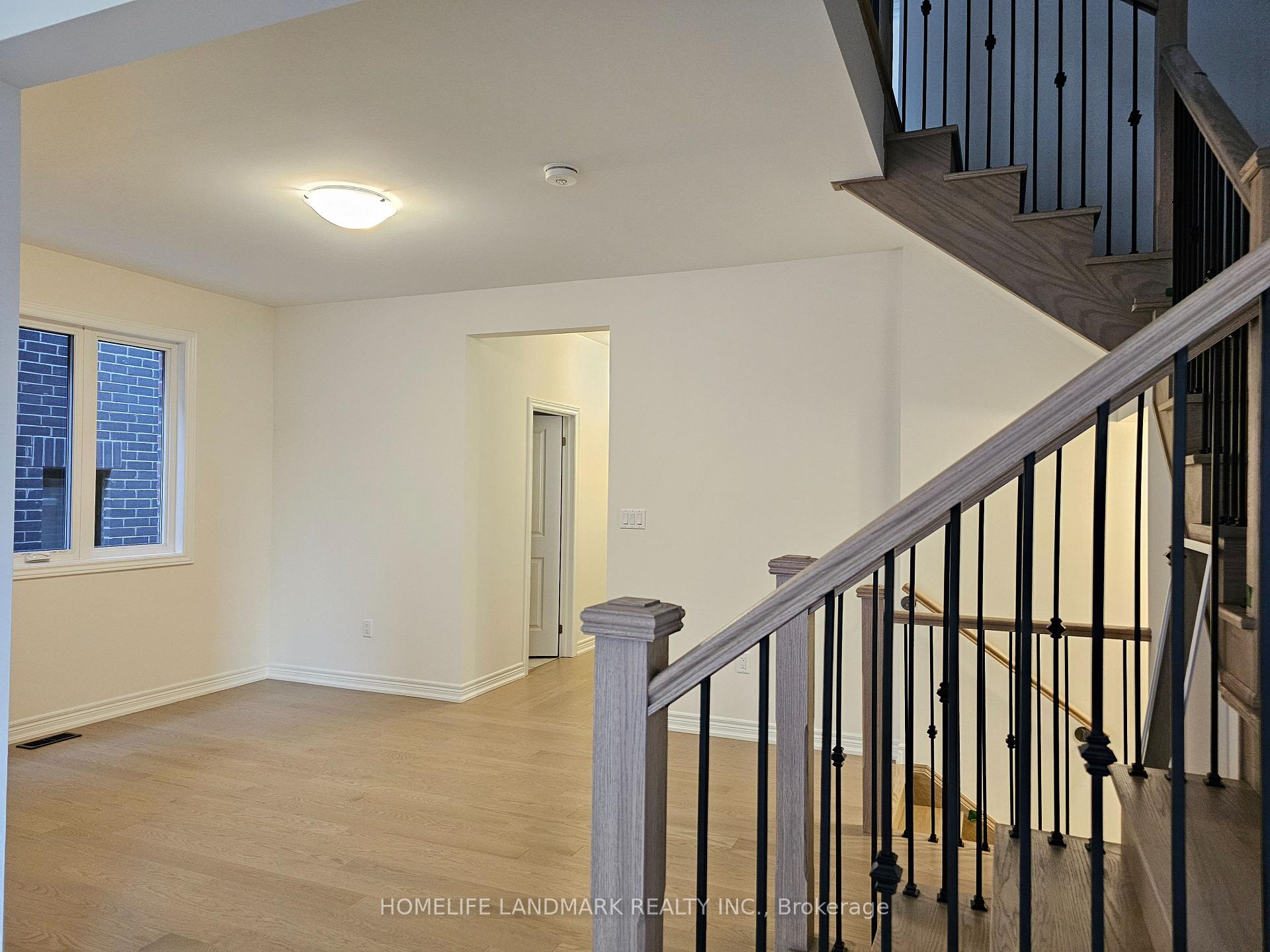 Photo 6 of 291 Boundary Boulevard, Markham, Rural Markham — HOMEH