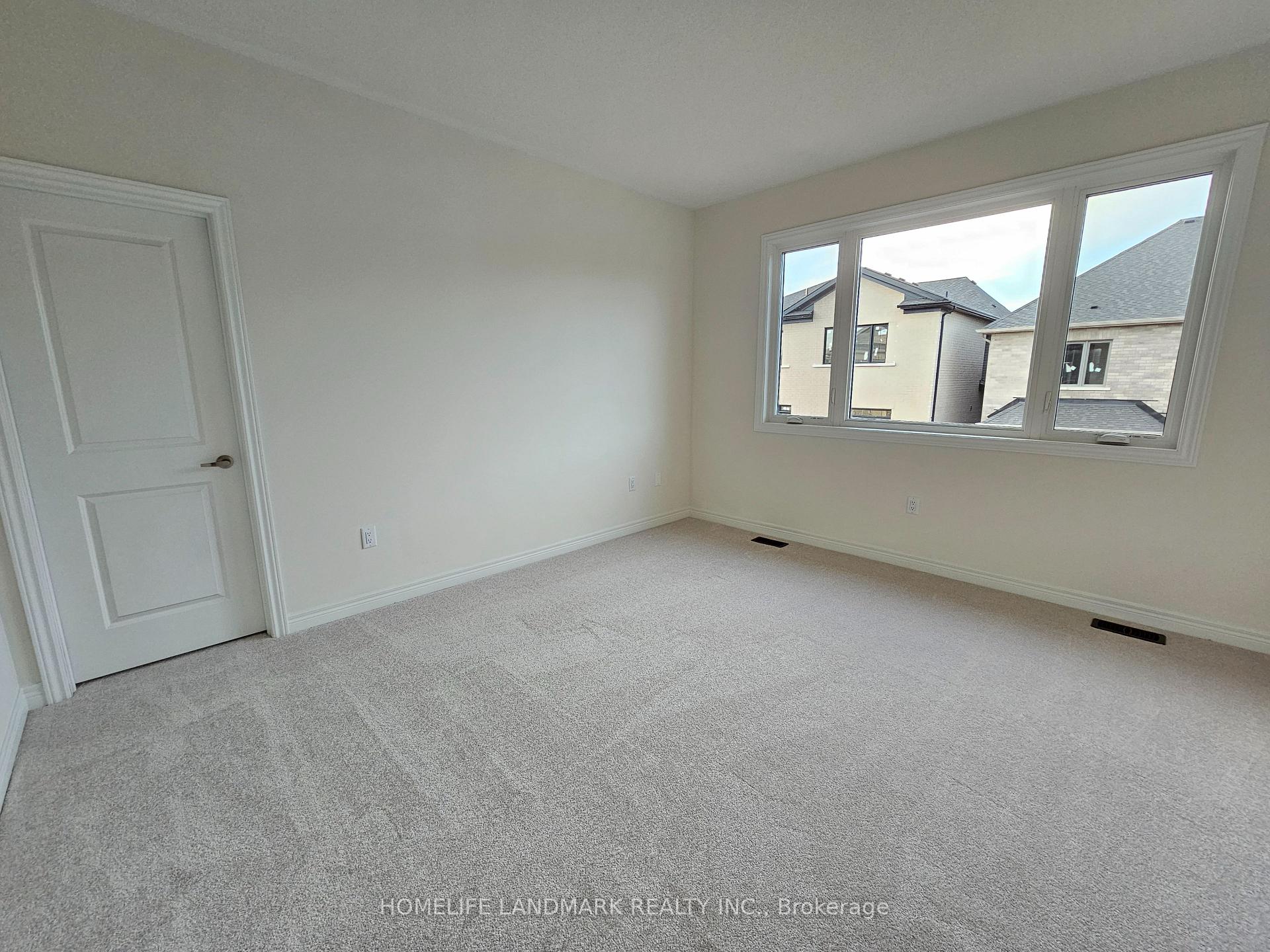 Photo 11 of 291 Boundary Boulevard, Markham, Rural Markham — HOMEH