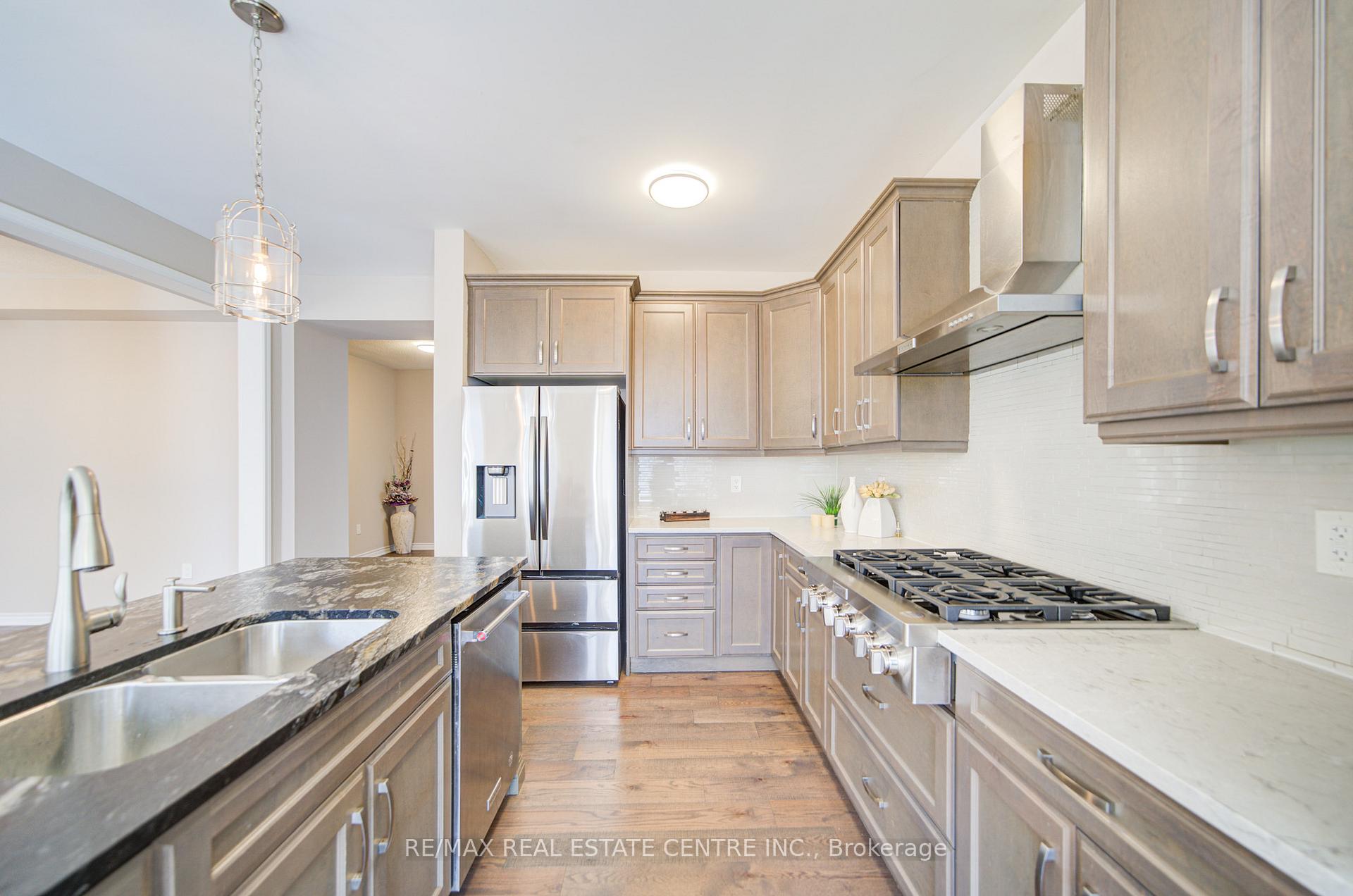 Photo 45 of 240 Chilver Heights, Milton, Ford — HOMEH