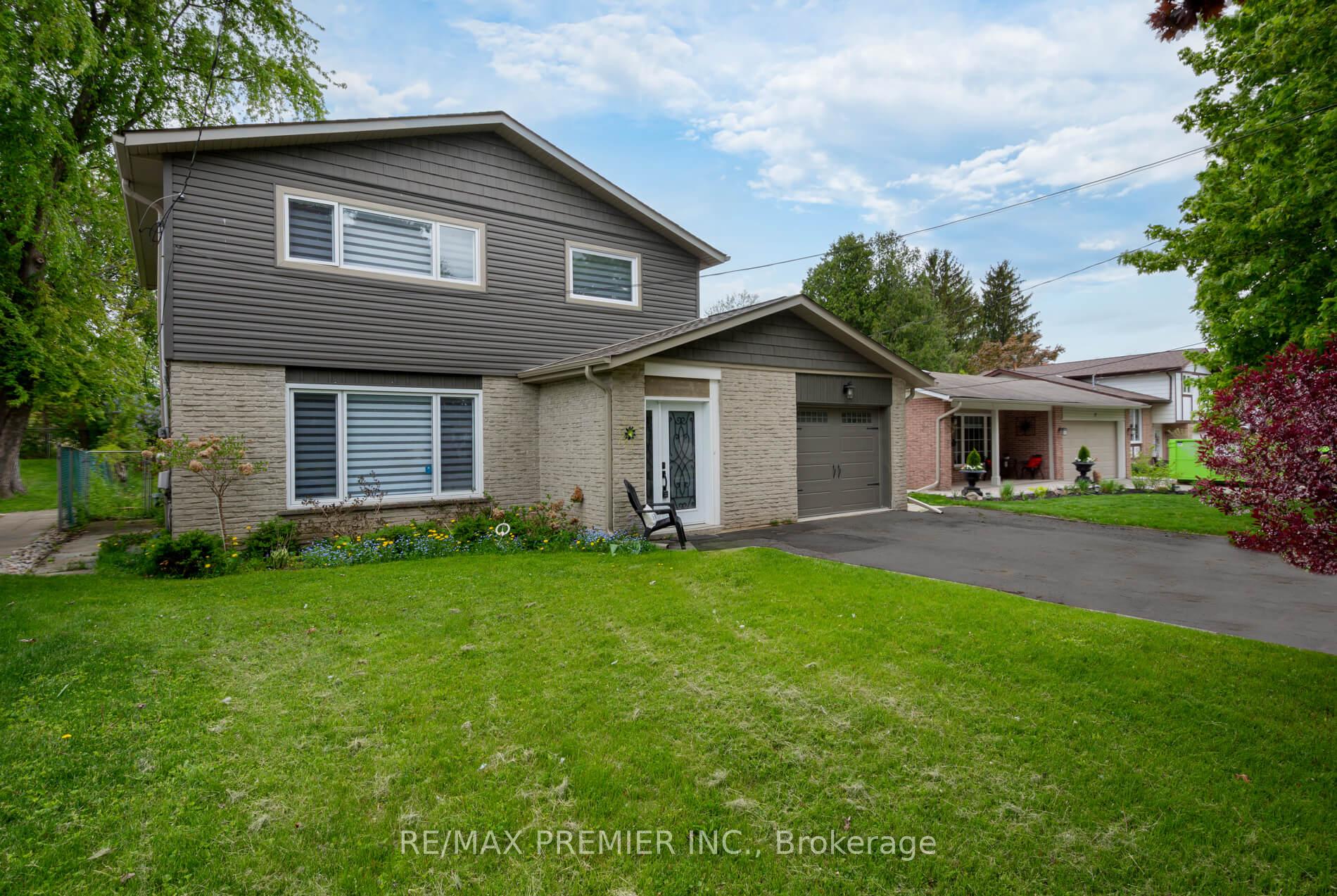 Photo 2 of 15 Maple Avenue W, New Tecumseth, Beeton — HOMEH