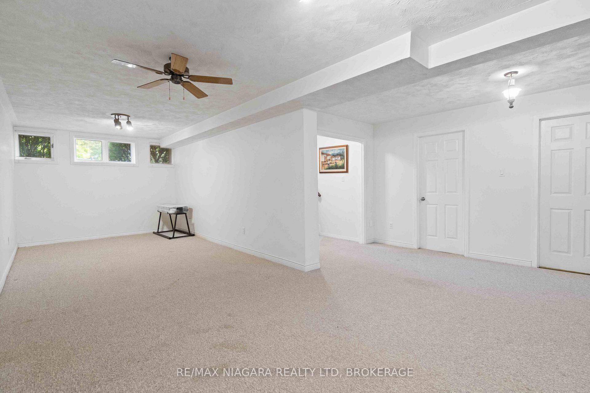 Photo 27 of 14 Meadowbrook Lane, Pelham, Fonthill — HOMEH