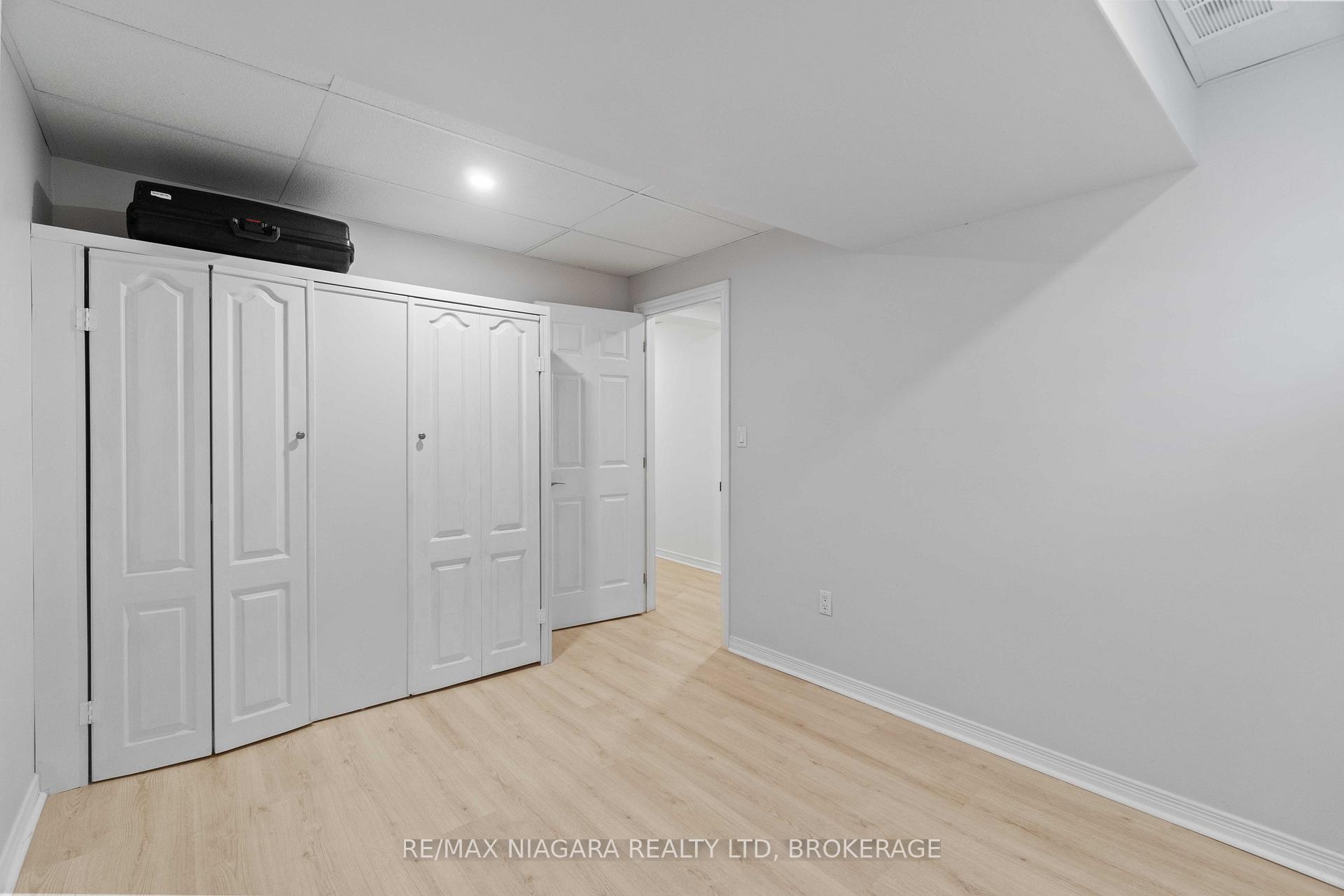 Photo 30 of 14 Meadowbrook Lane, Pelham, Fonthill — HOMEH