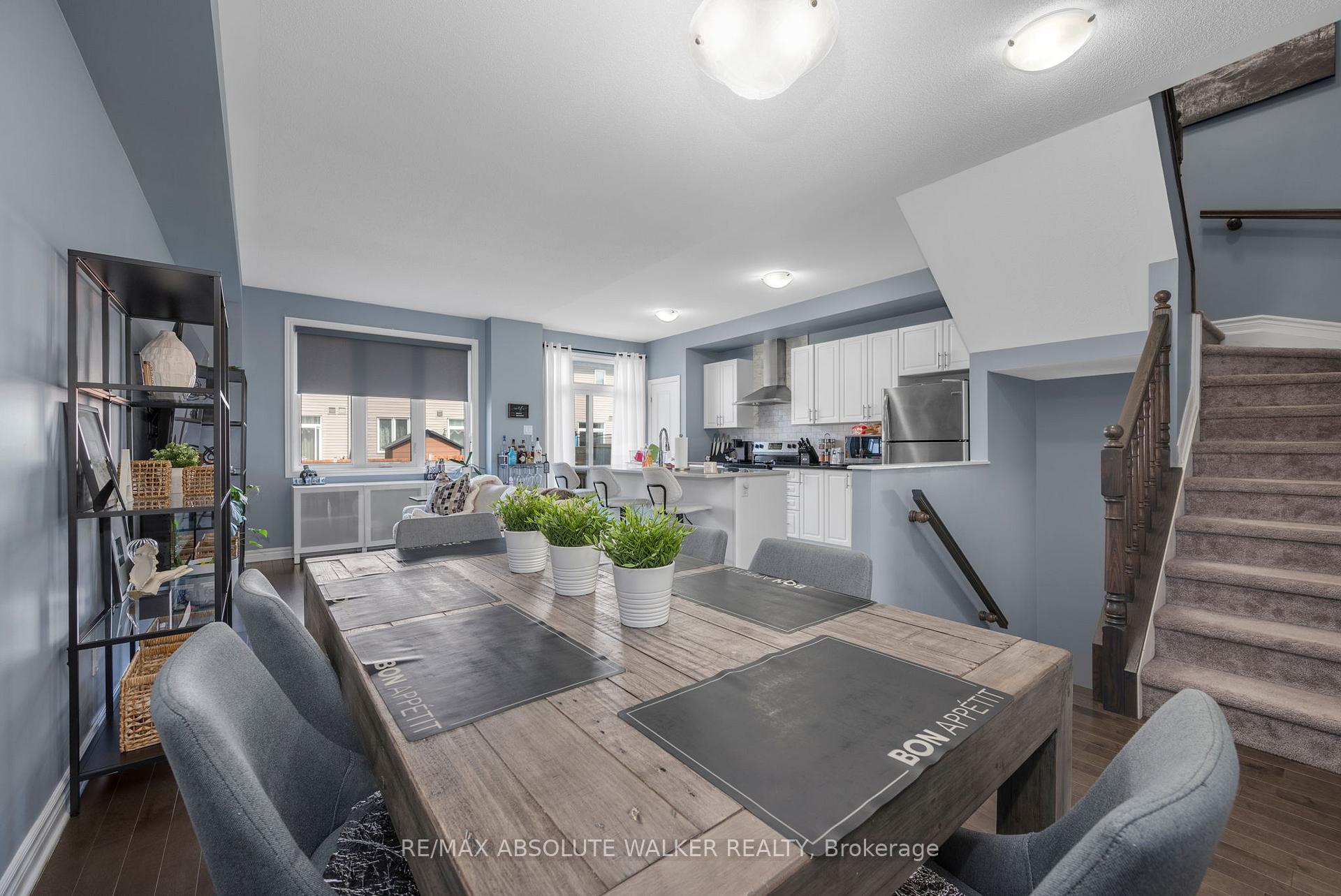 Photo 6 of 707 Decoeur Drive, Ottawa, Avalon West — HOMEH
