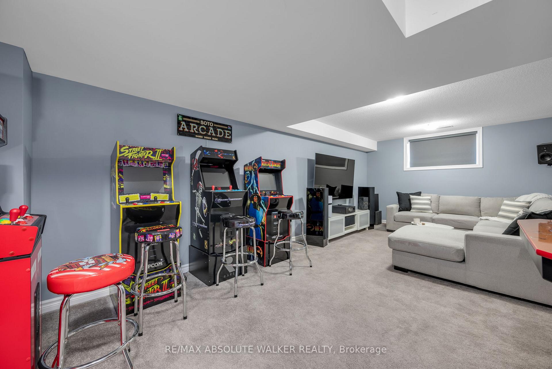 Photo 28 of 707 Decoeur Drive, Ottawa, Avalon West — HOMEH