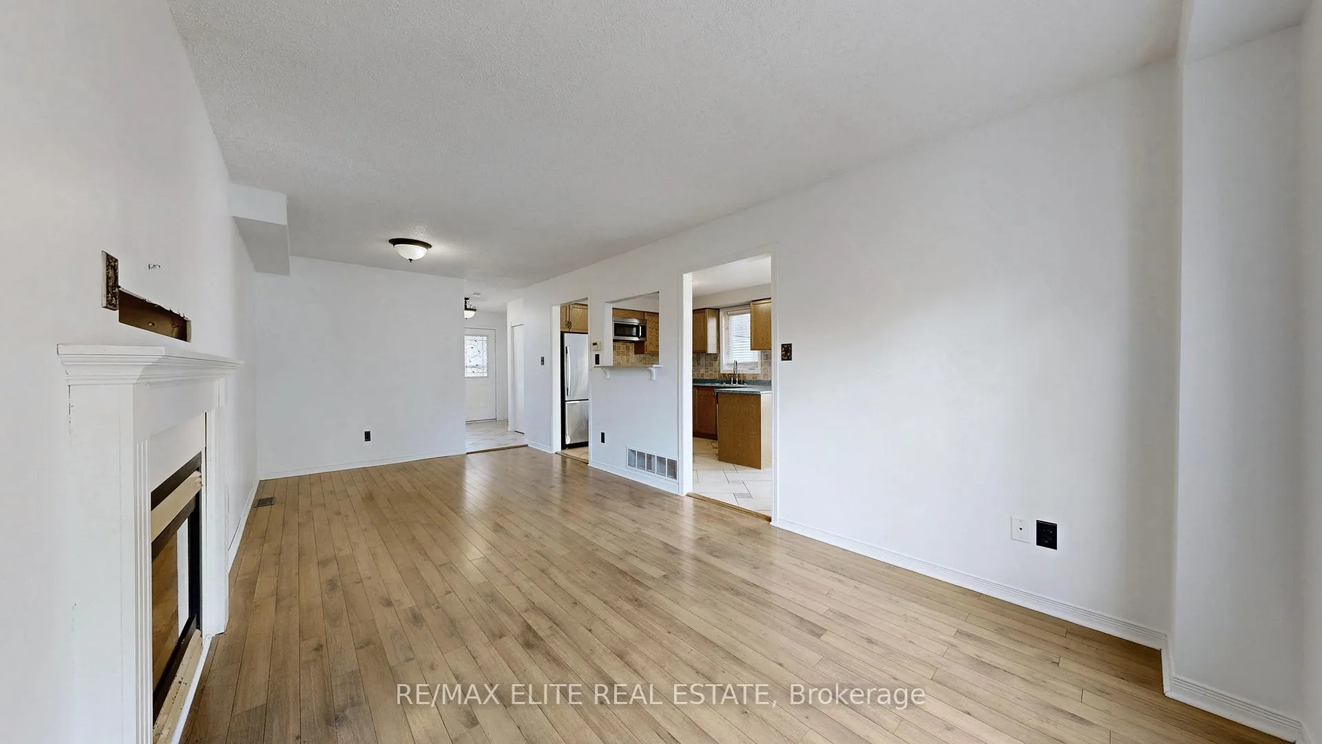 Photo 7 of 1785 Mcgill Court, Oshawa, Samac — HOMEH