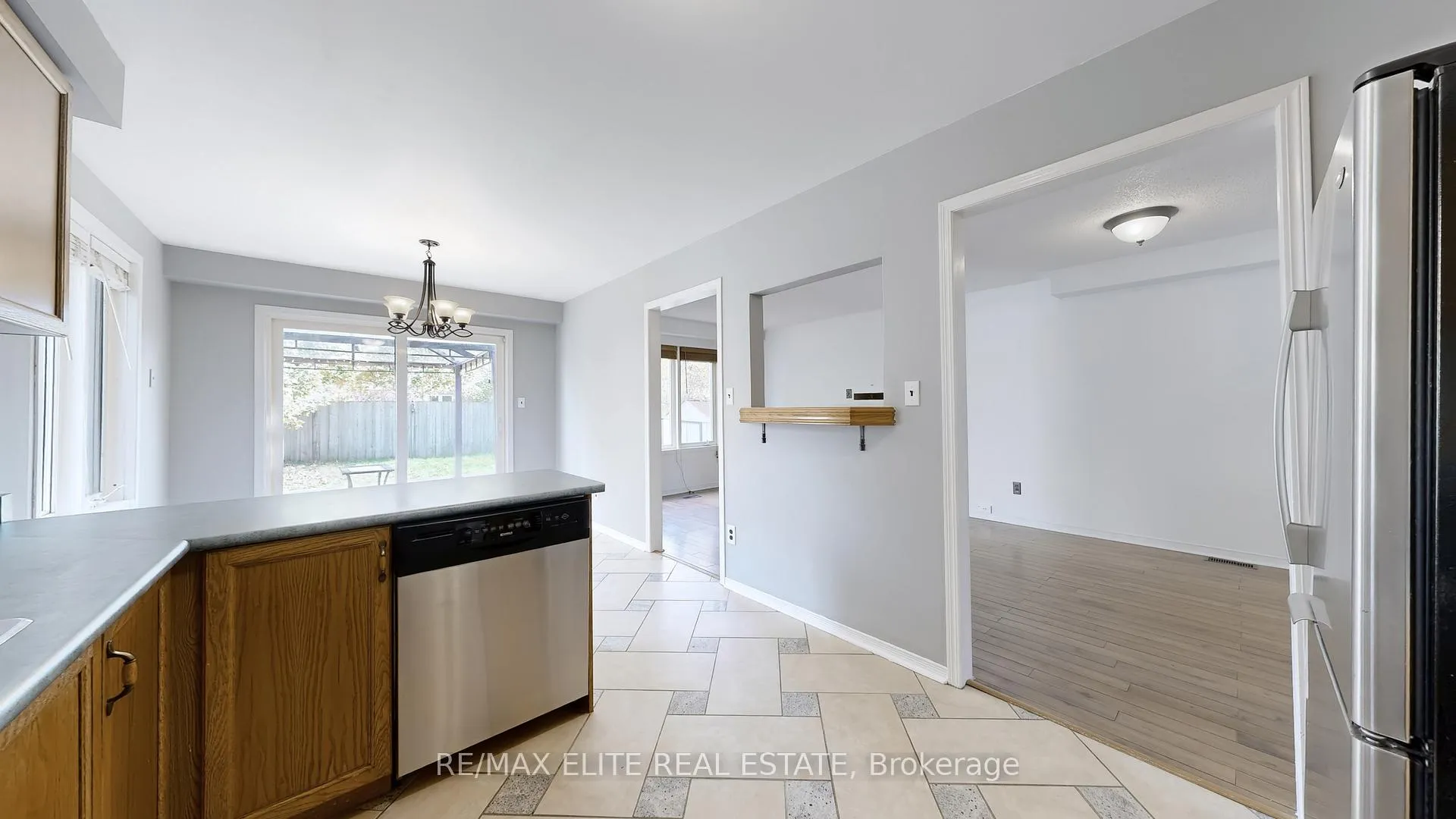 Photo 14 of 1785 Mcgill Court, Oshawa, Samac — HOMEH