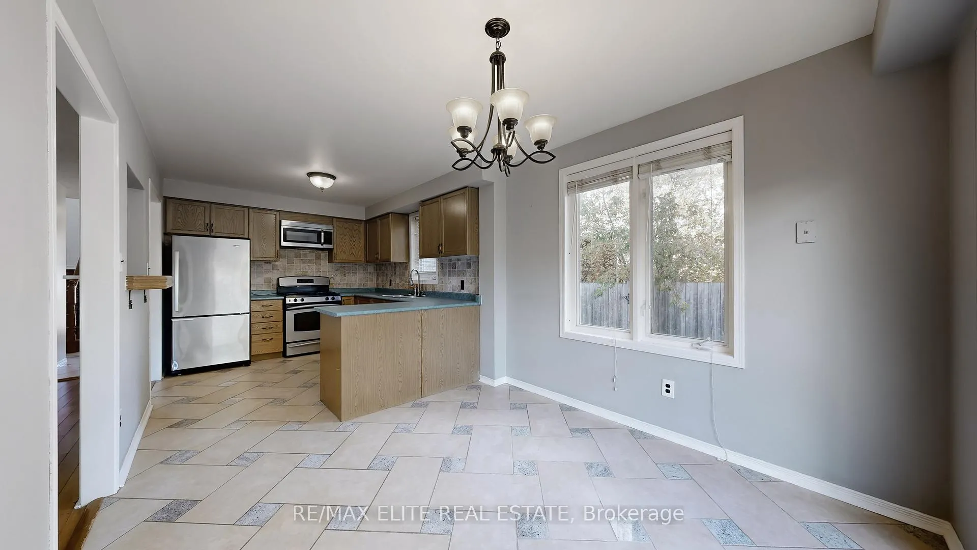 Photo 18 of 1785 Mcgill Court, Oshawa, Samac — HOMEH