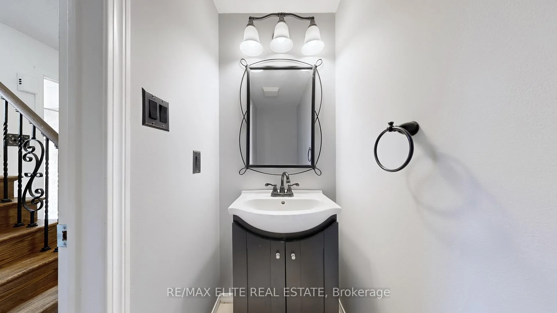 Photo 19 of 1785 Mcgill Court, Oshawa, Samac — HOMEH