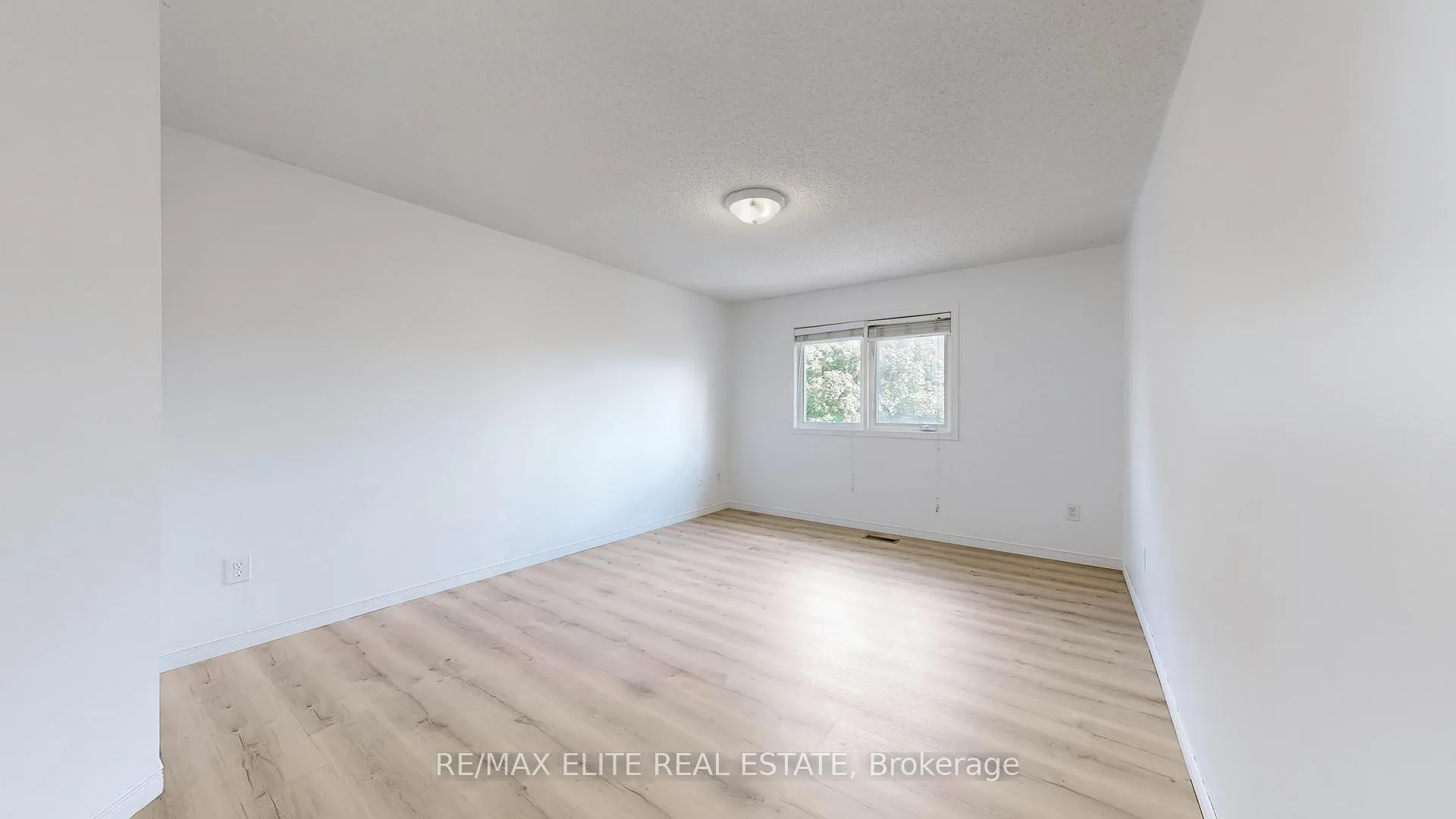 Photo 22 of 1785 Mcgill Court, Oshawa, Samac — HOMEH