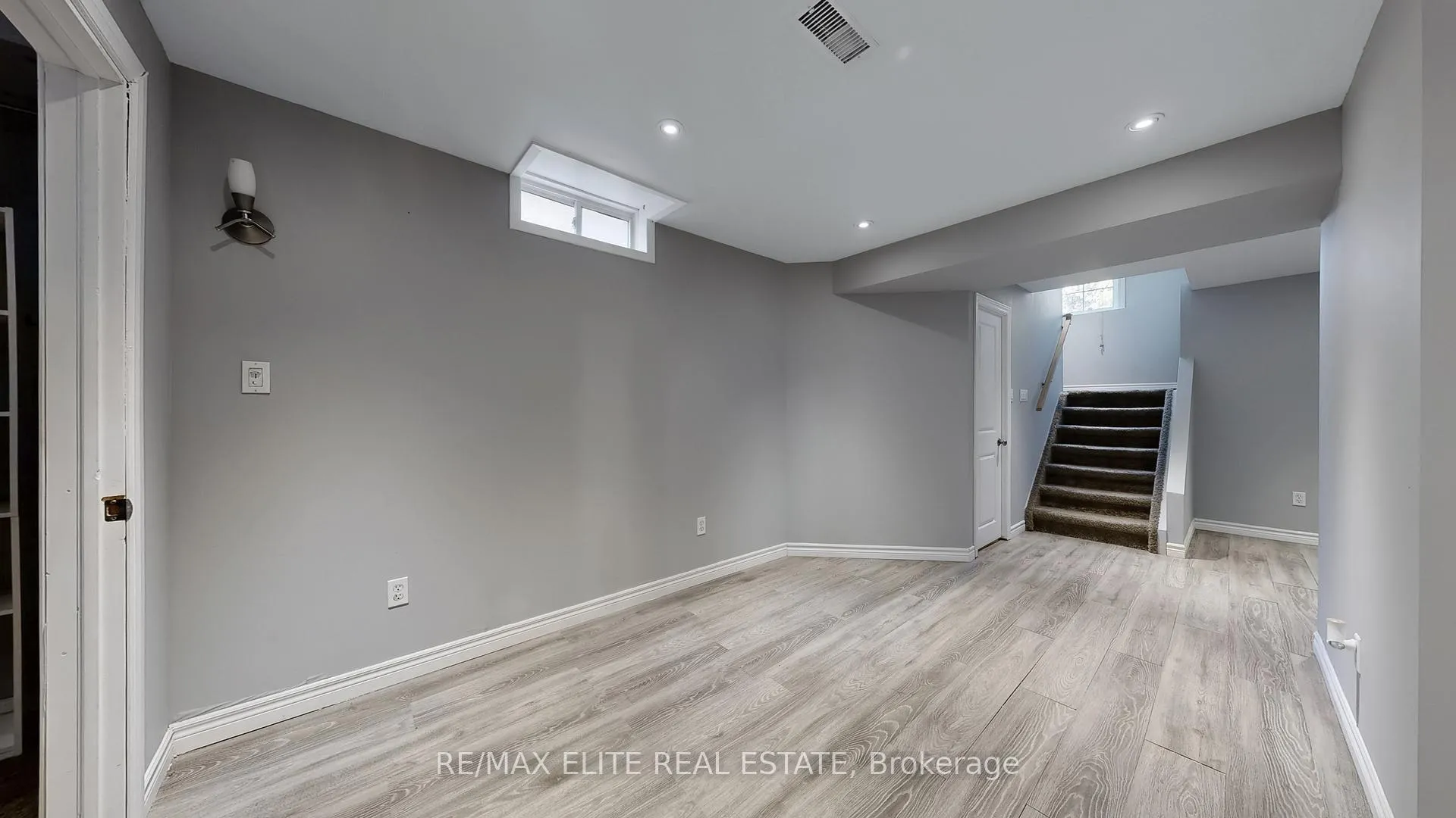Photo 32 of 1785 Mcgill Court, Oshawa, Samac — HOMEH