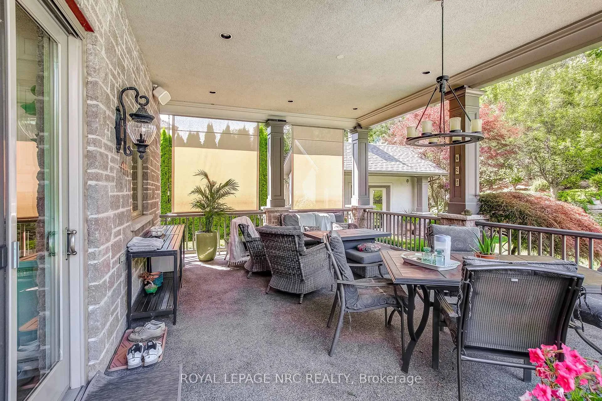 Photo 32 of 6725 Domenic Crescent, Niagara Falls, Stamford — HOMEH