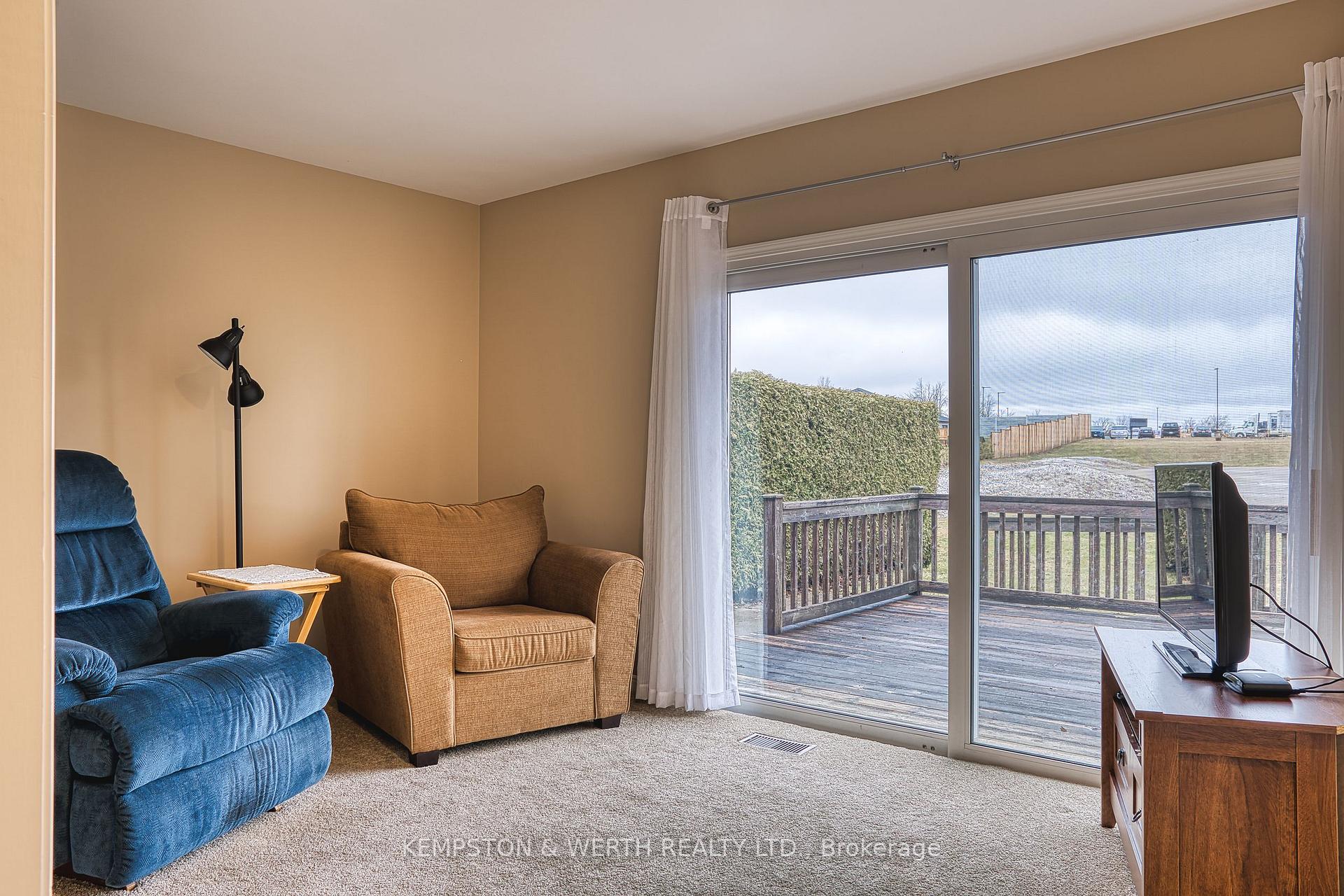 Photo 16 of 5 Windham Court, North Perth, Listowel — HOMEH