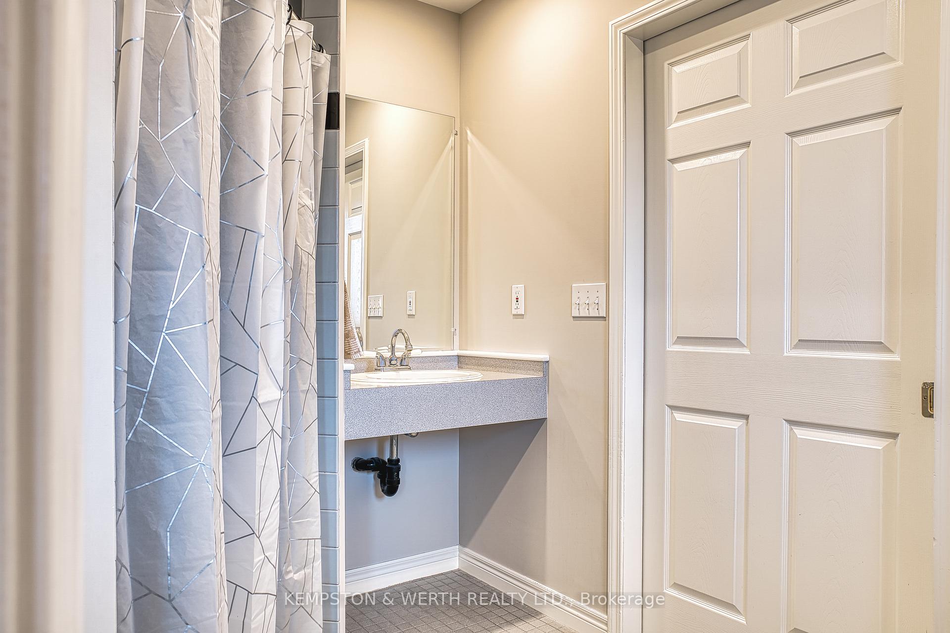 Photo 21 of 5 Windham Court, North Perth, Listowel — HOMEH