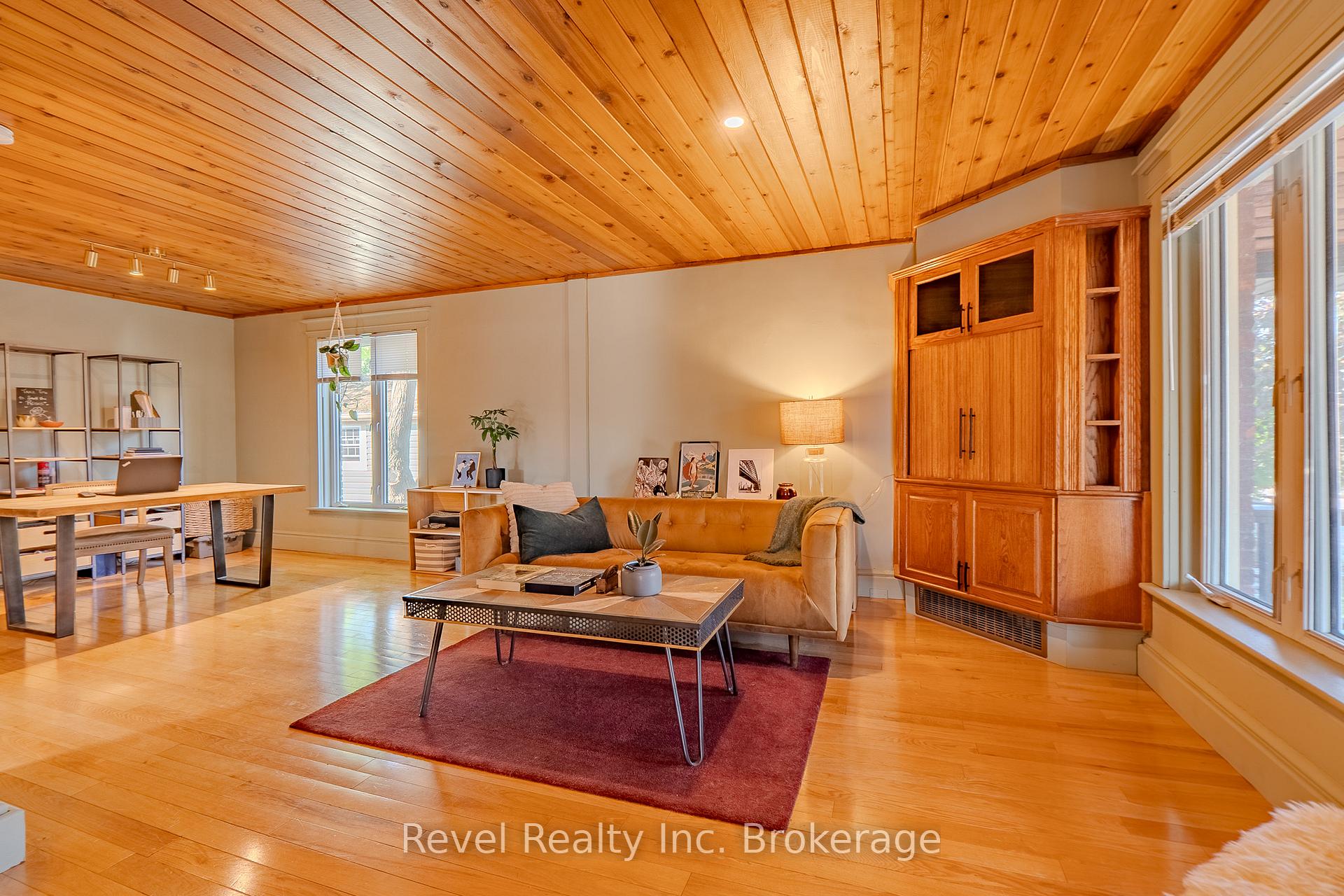 Photo 8 of 1006 Fraser Street, North Bay, Central — HOMEH