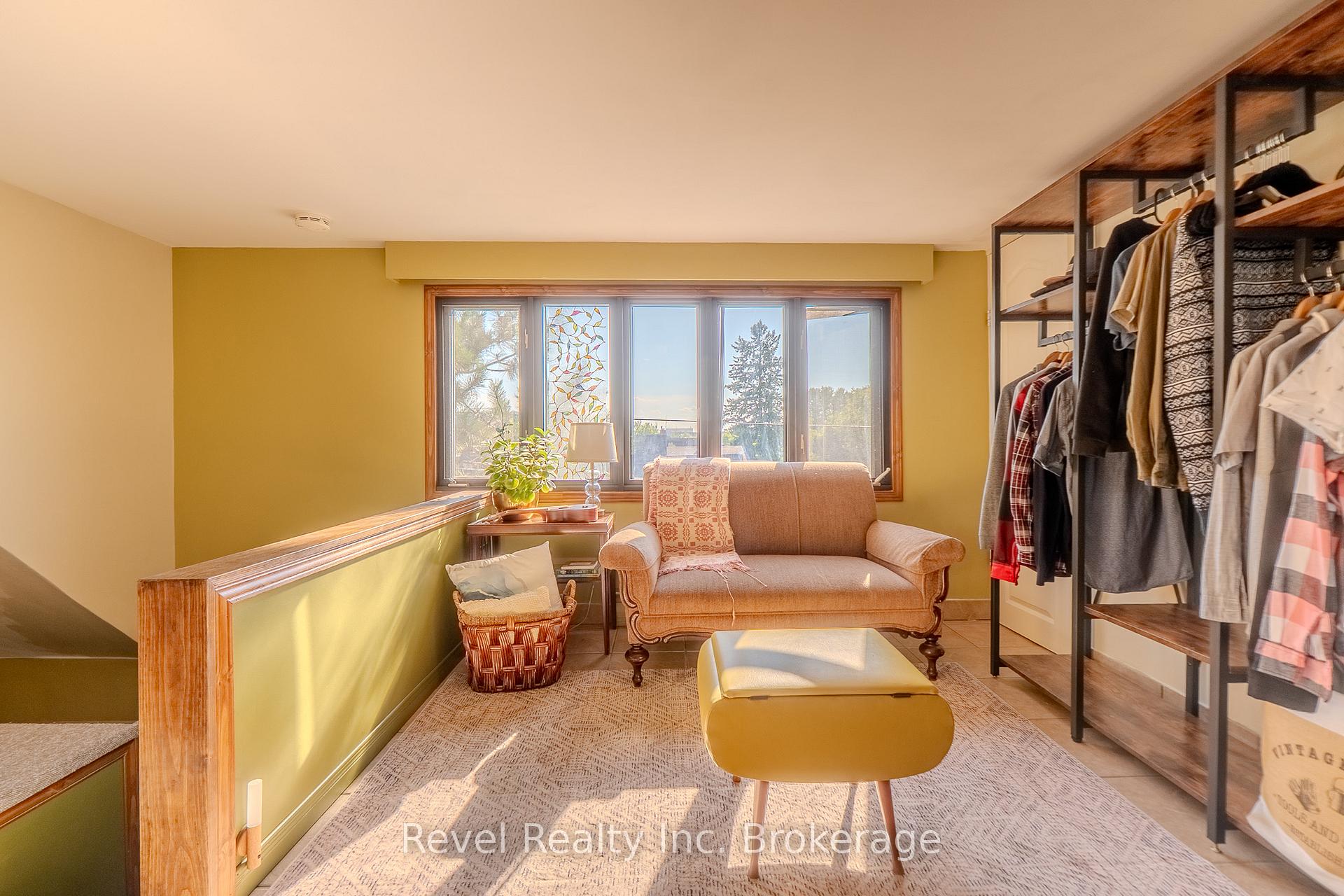Photo 28 of 1006 Fraser Street, North Bay, Central — HOMEH