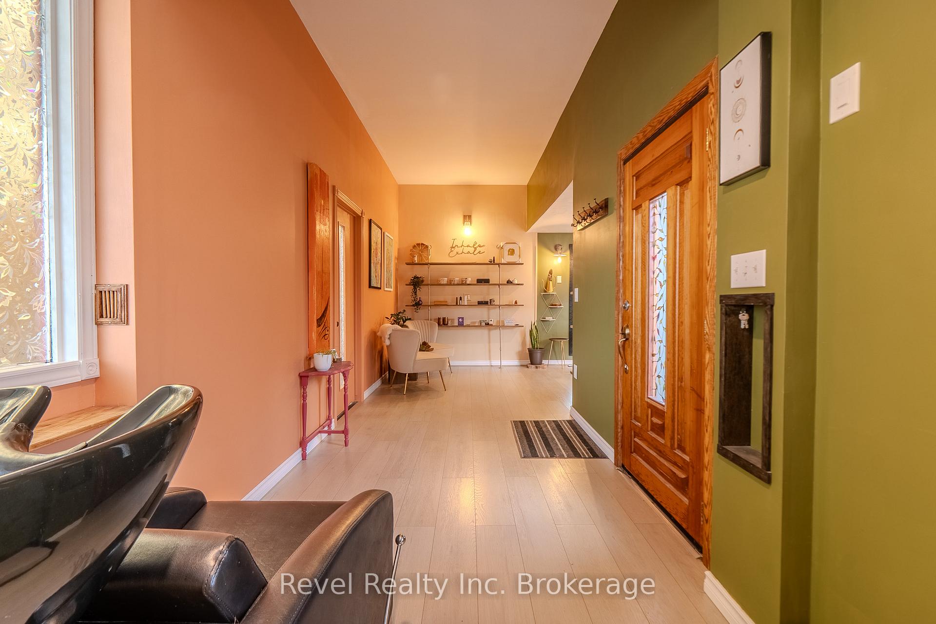 Photo 39 of 1006 Fraser Street, North Bay, Central — HOMEH