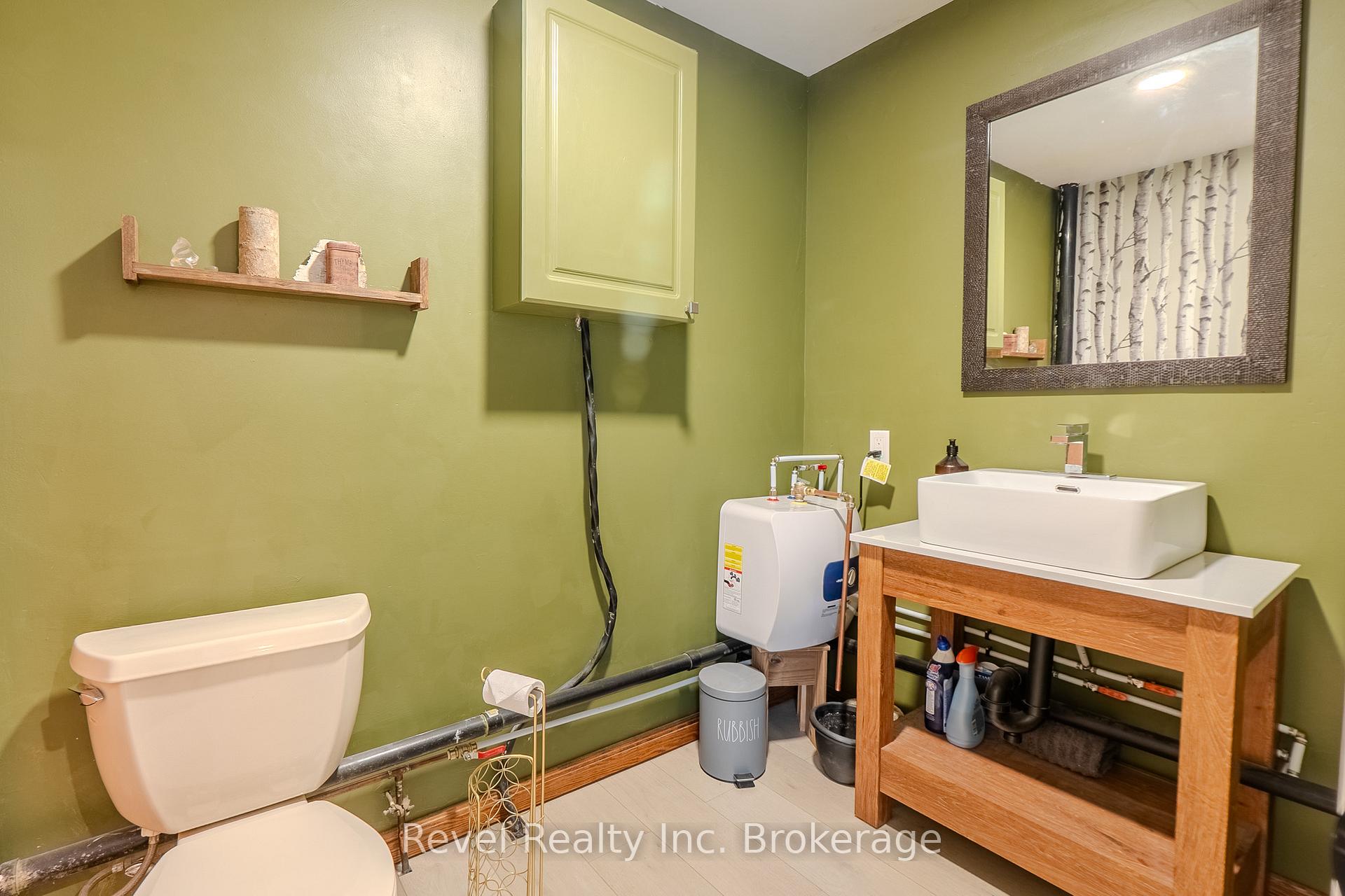 Photo 41 of 1006 Fraser Street, North Bay, Central — HOMEH
