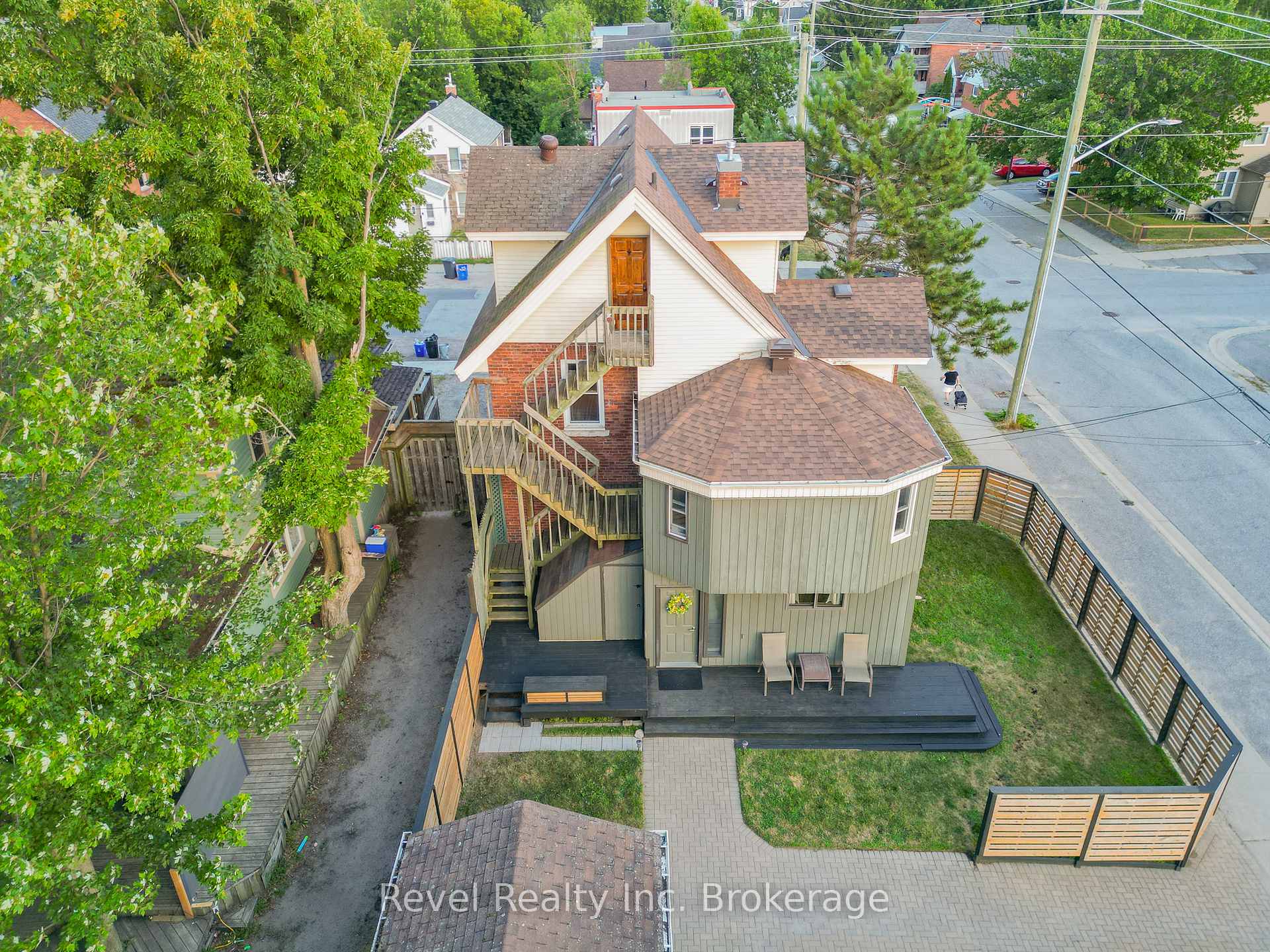 Photo 44 of 1006 Fraser Street, North Bay, Central — HOMEH