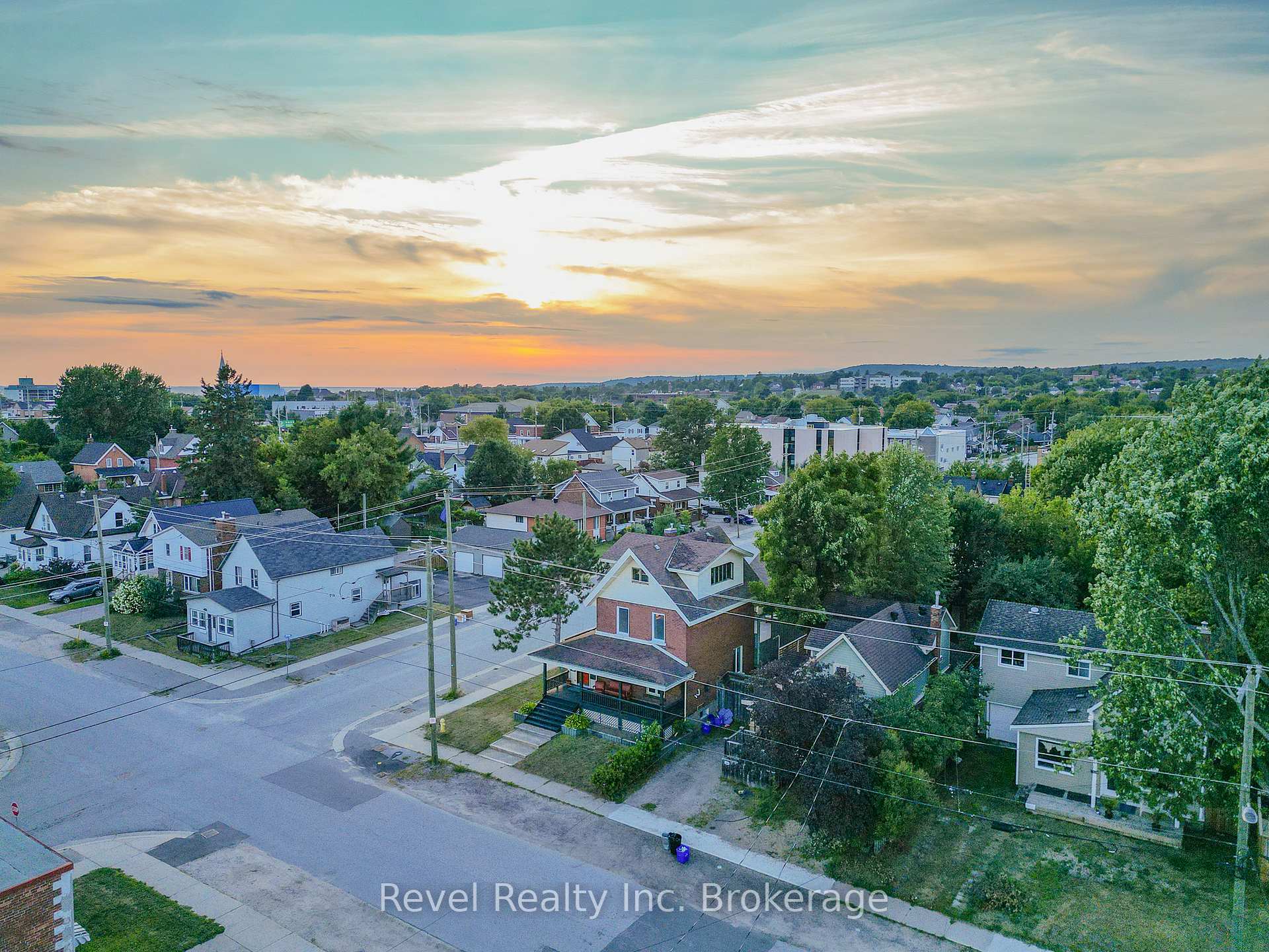 Photo 49 of 1006 Fraser Street, North Bay, Central — HOMEH