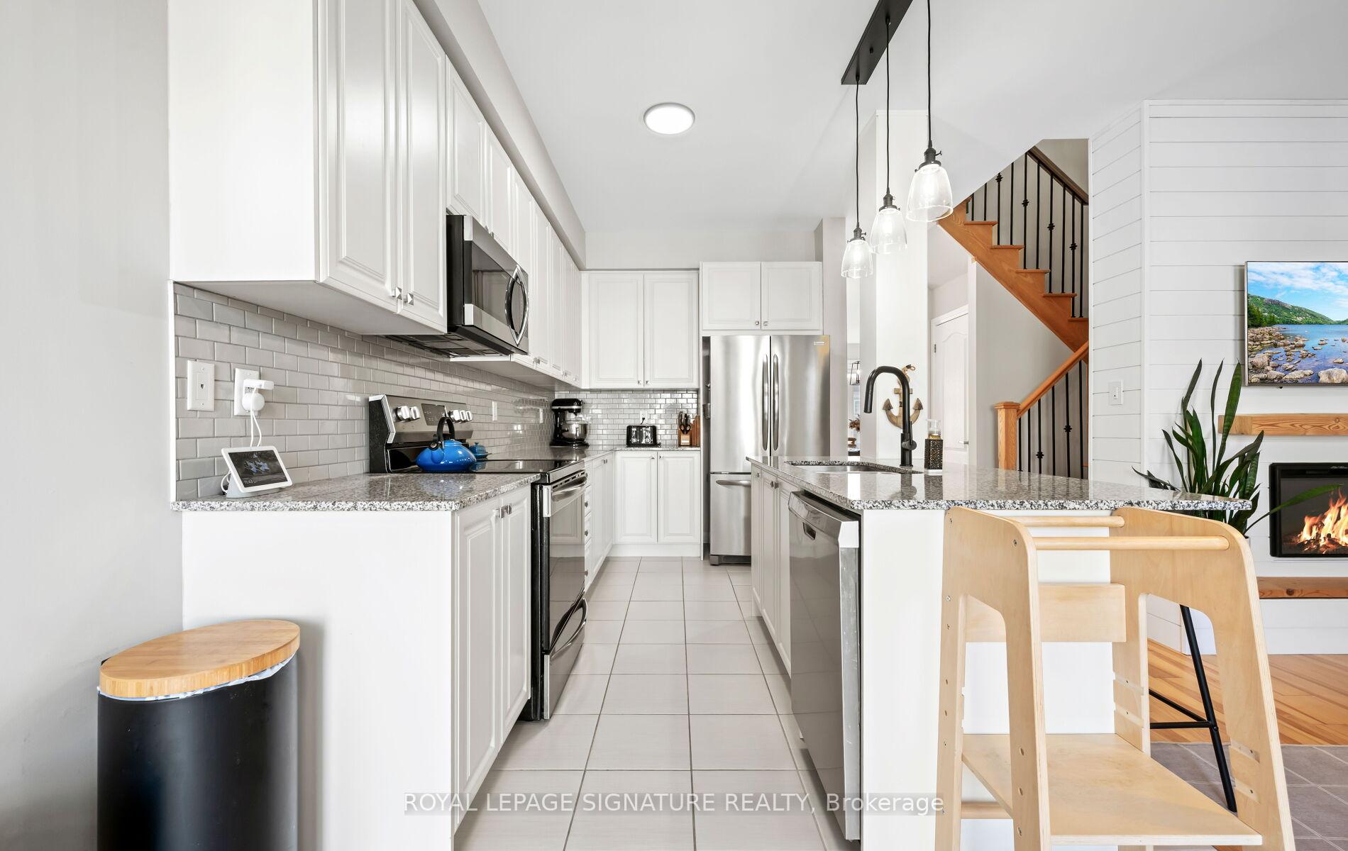 Photo 8 of 19 Drew Brown Boulevard, Orangeville — HOMEH