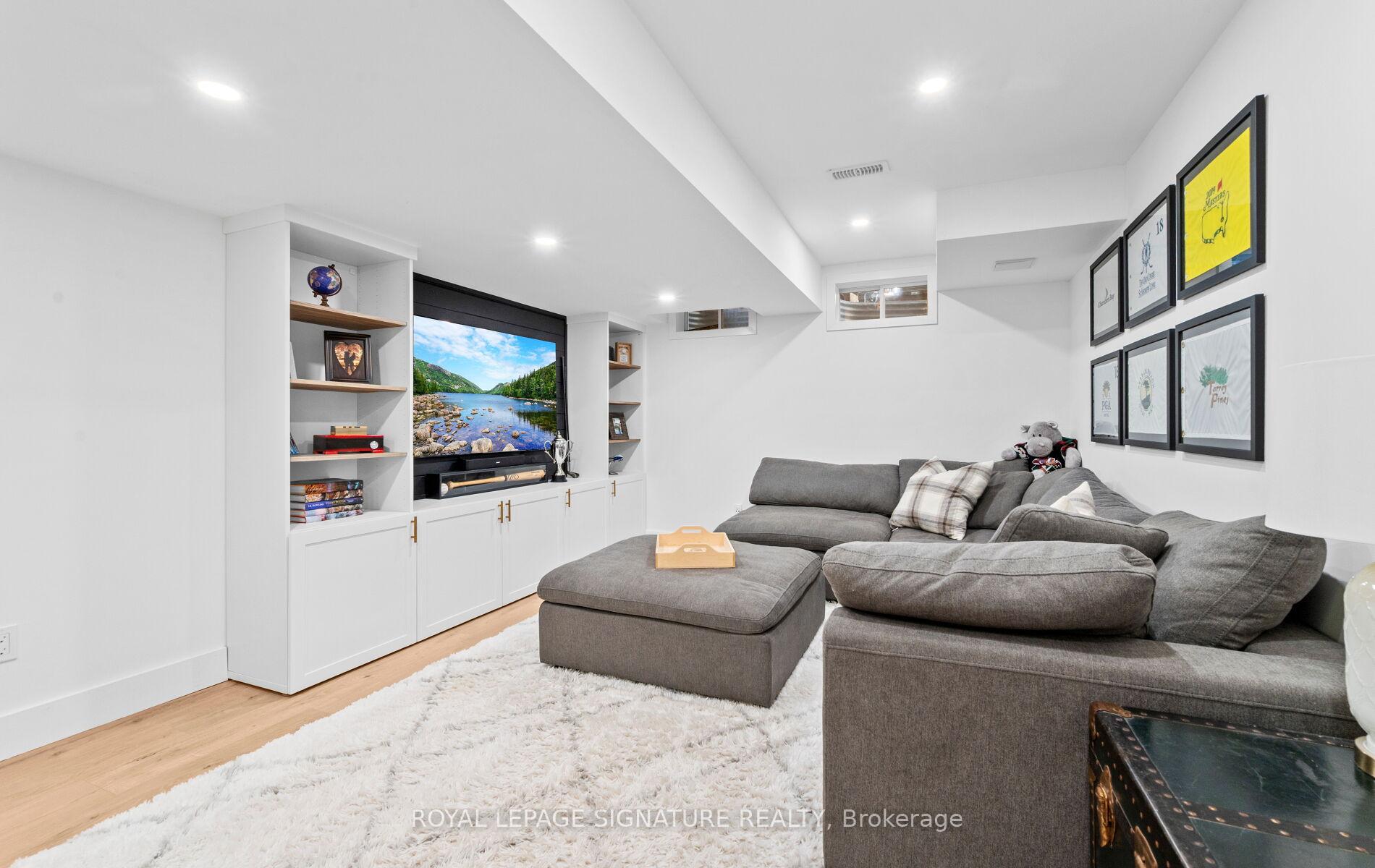 Photo 23 of 19 Drew Brown Boulevard, Orangeville — HOMEH