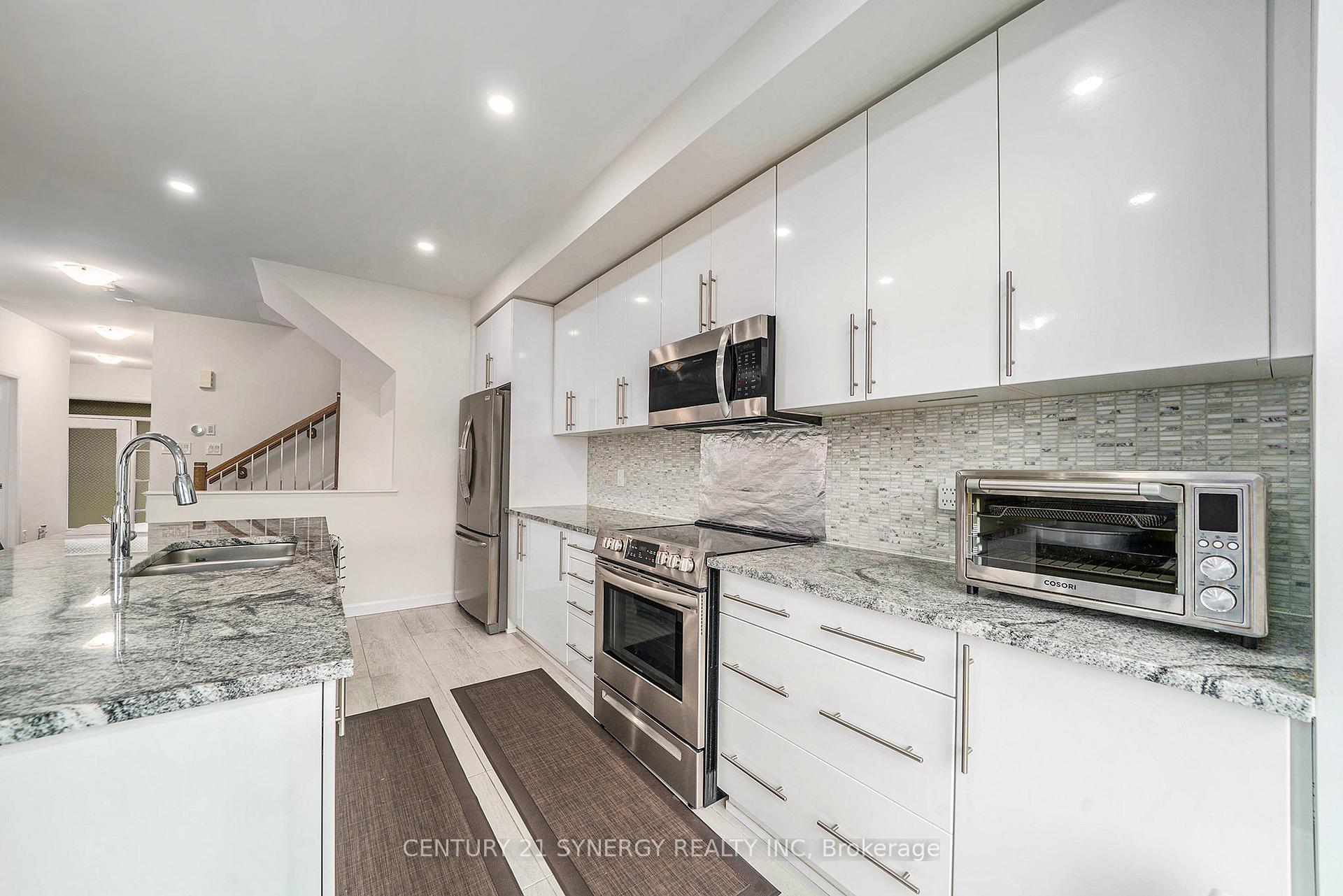 Photo 10 of 16 Gardenpost Terrace, Ottawa, Avalon West — HOMEH