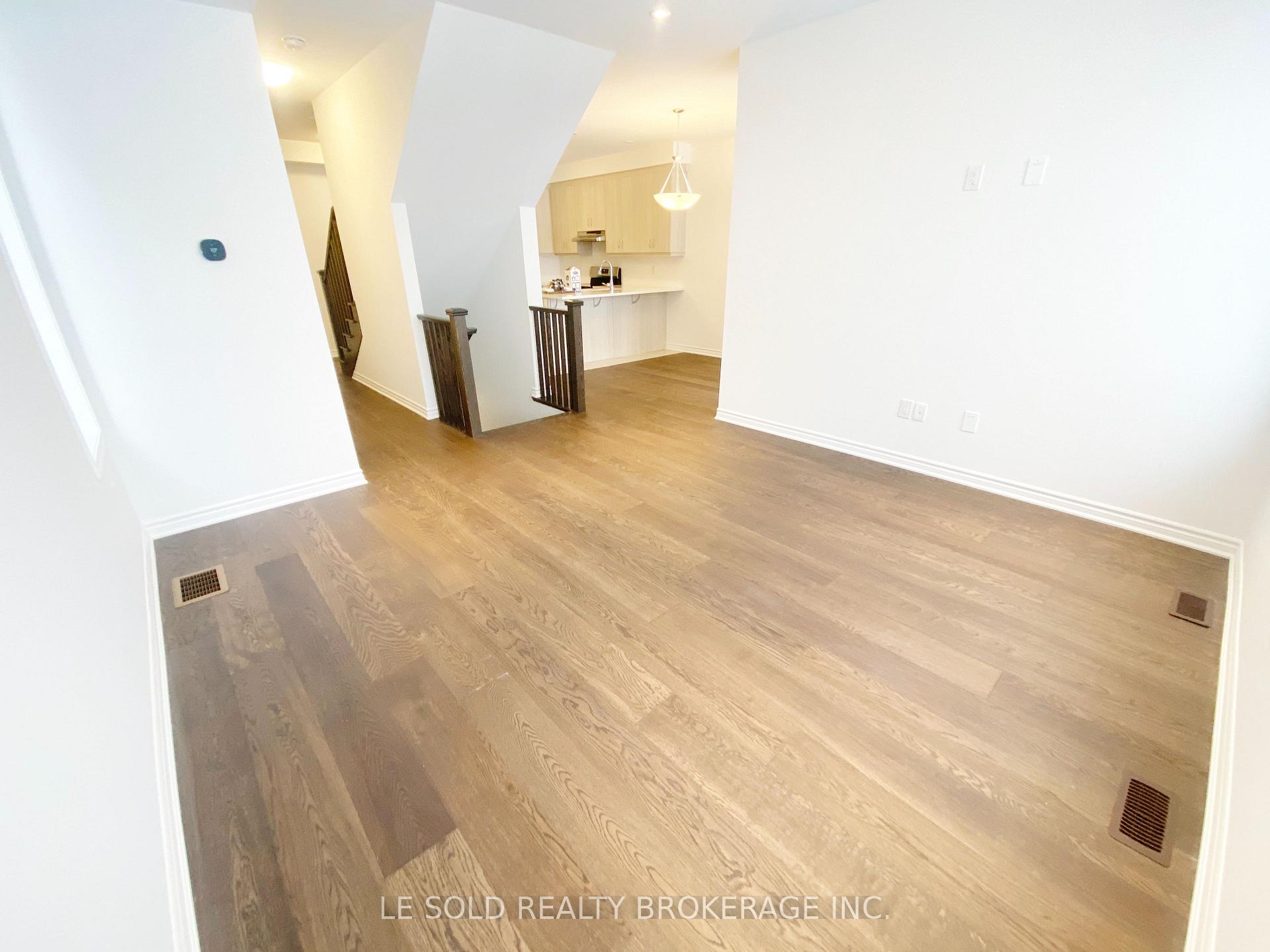 Photo 9 of 50 Azure Drive, Markham, Rural Markham — HOMEH