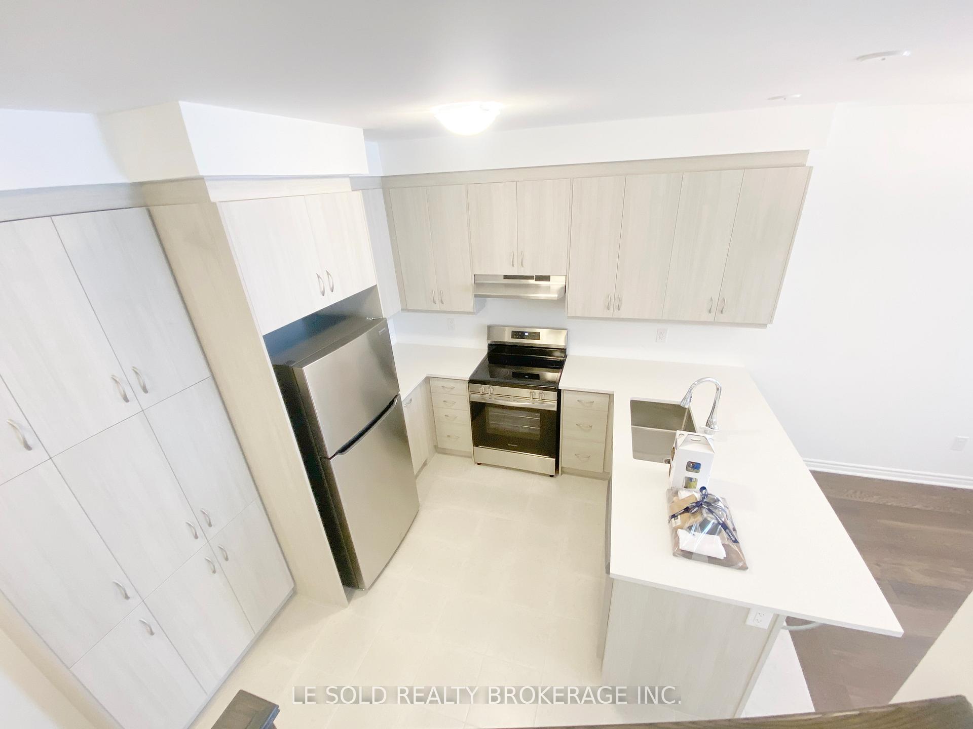 Photo 12 of 50 Azure Drive, Markham, Rural Markham — HOMEH