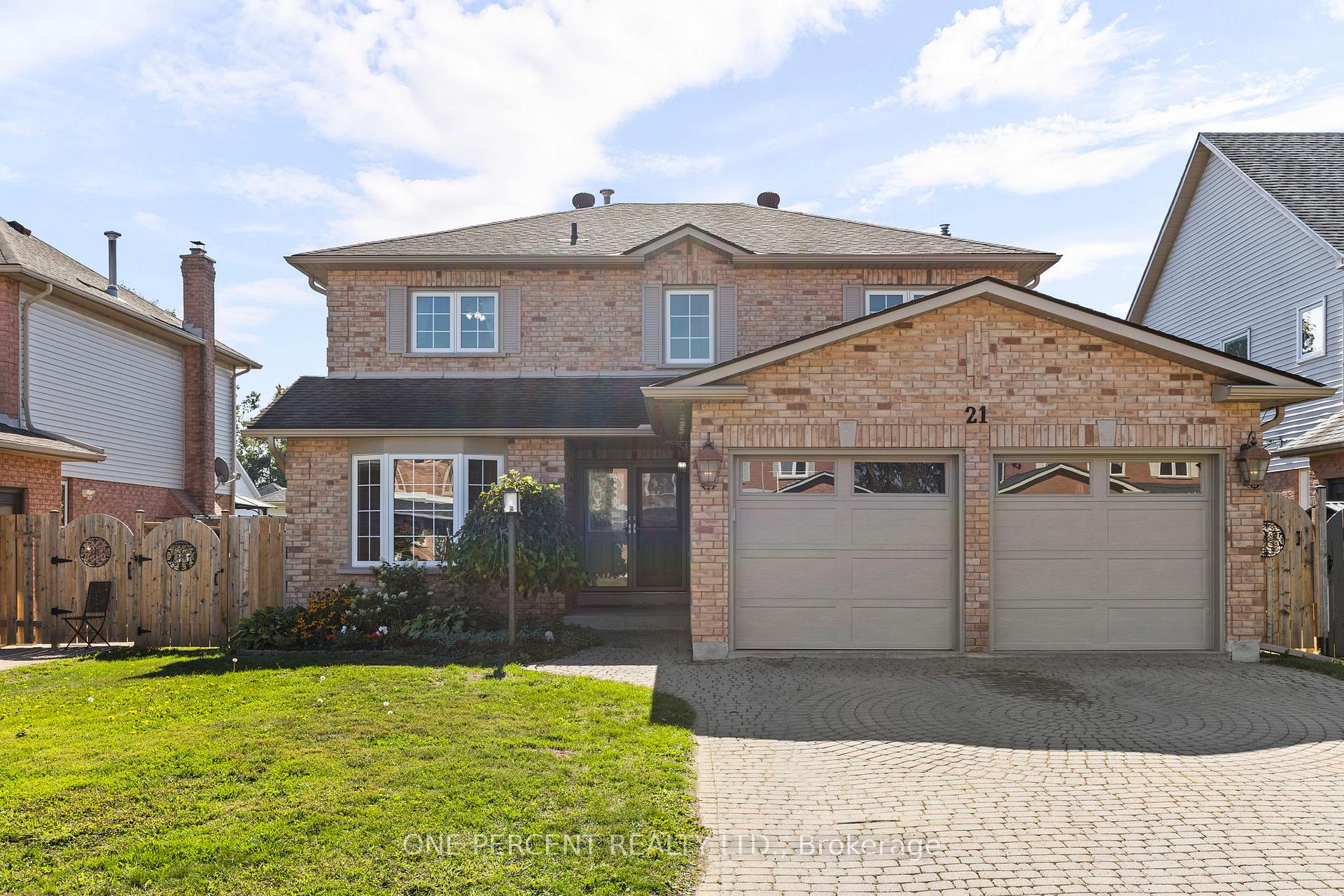 Photo 1 of 21 Brandon Crescent, Orillia — HOMEH