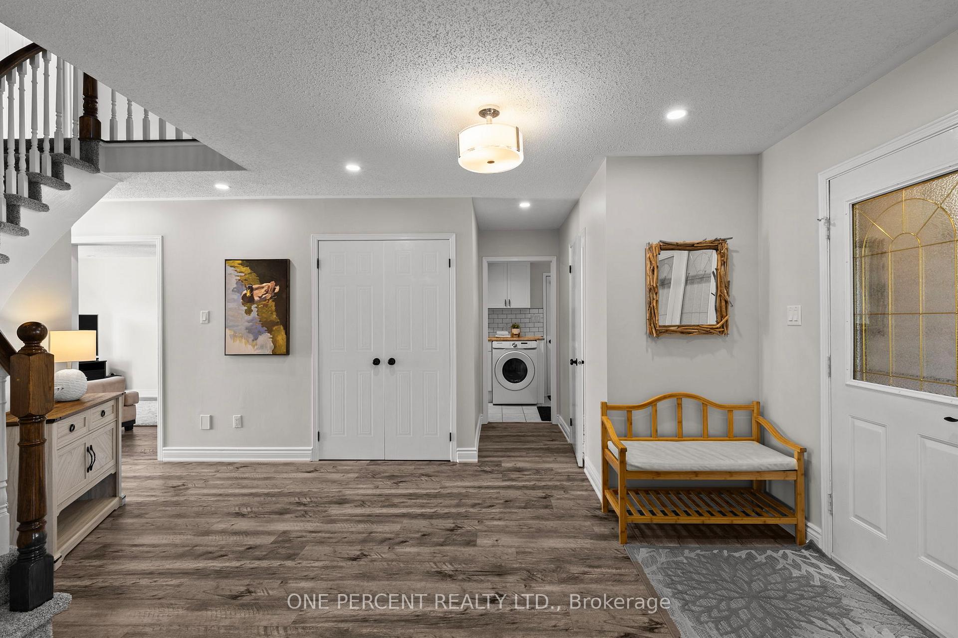 Photo 4 of 21 Brandon Crescent, Orillia — HOMEH