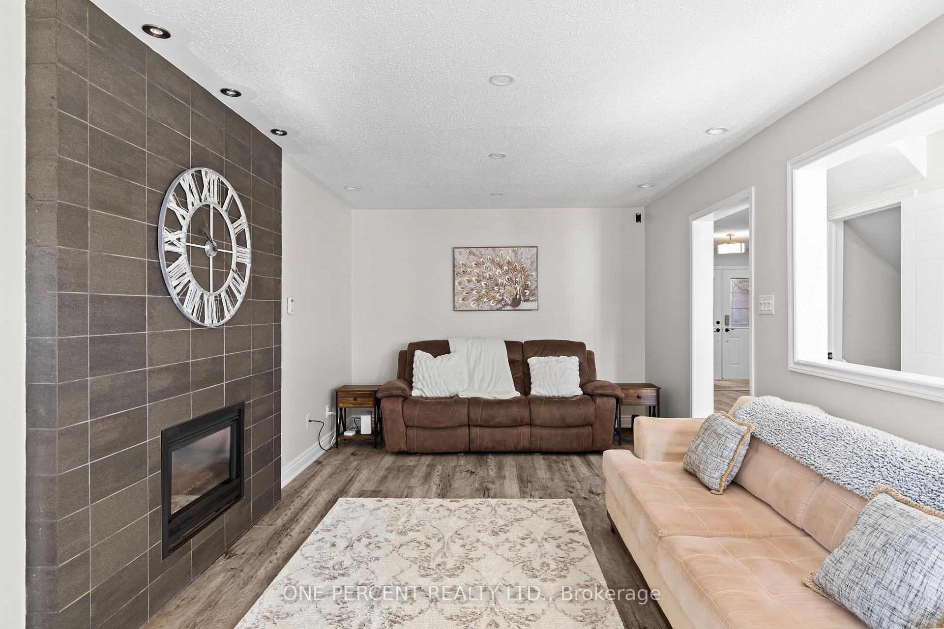 Photo 18 of 21 Brandon Crescent, Orillia — HOMEH