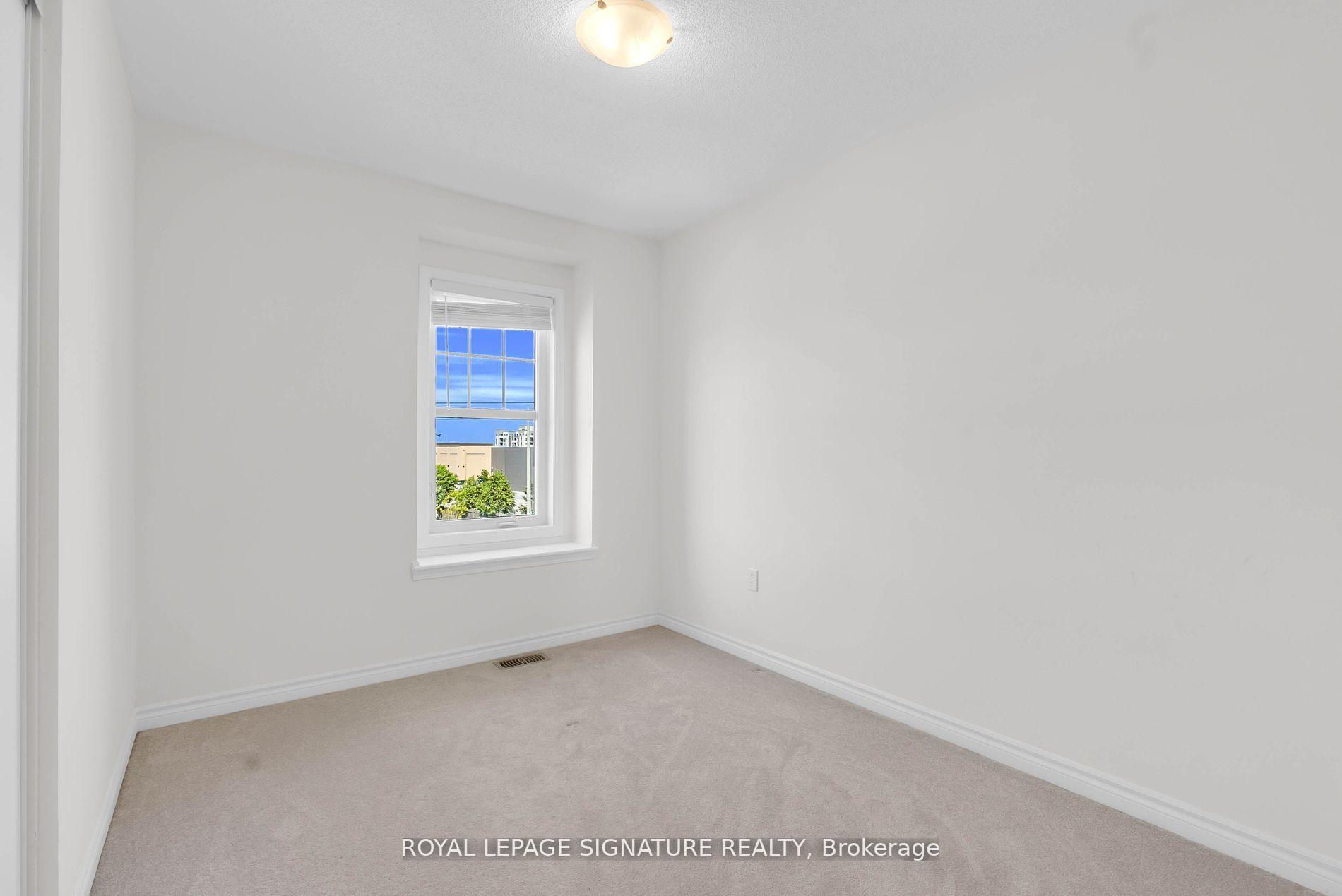 Photo 12 of Unit 163, 1000 Asleton Boulevard, Milton, Willmott — HOMEH