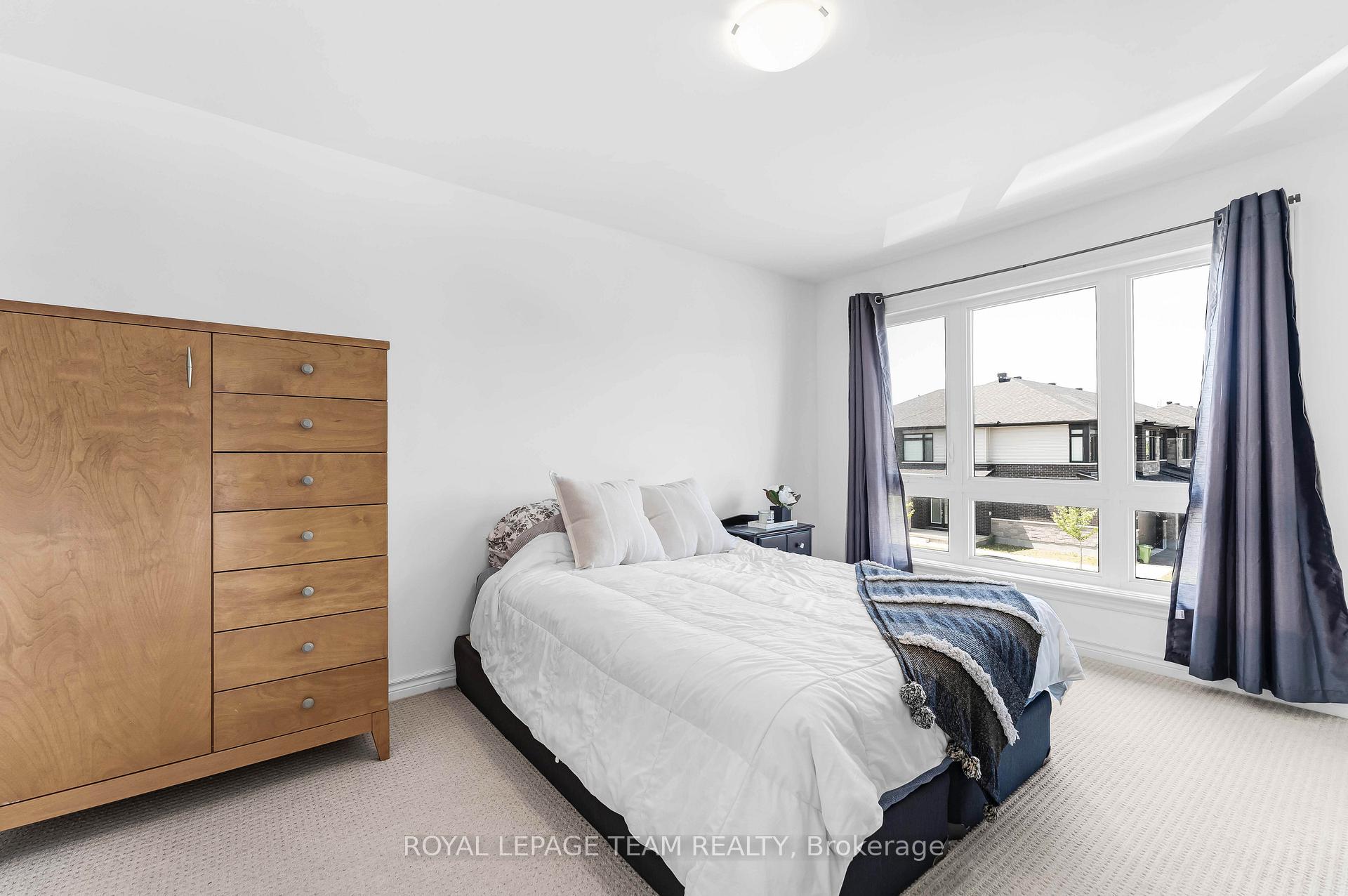 Photo 11 of 393 Cornice St Street, Ottawa, Mer Bleue/Bradley Estates/Anderson Park — HOMEH