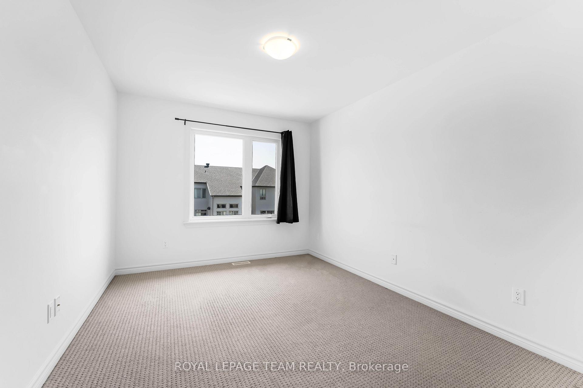 Photo 15 of 393 Cornice St Street, Ottawa, Mer Bleue/Bradley Estates/Anderson Park — HOMEH