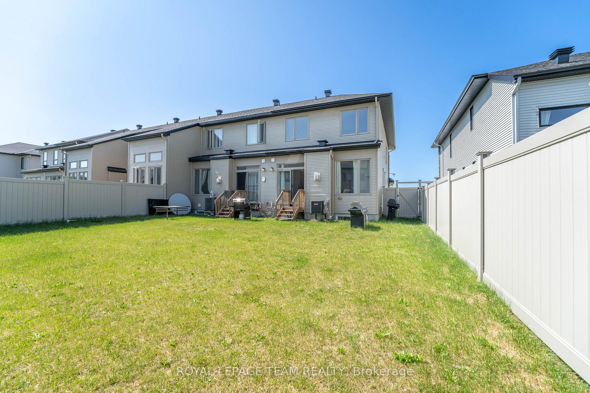 Photo 17 of 393 Cornice St Street, Ottawa, Mer Bleue/Bradley Estates/Anderson Park — HOMEH