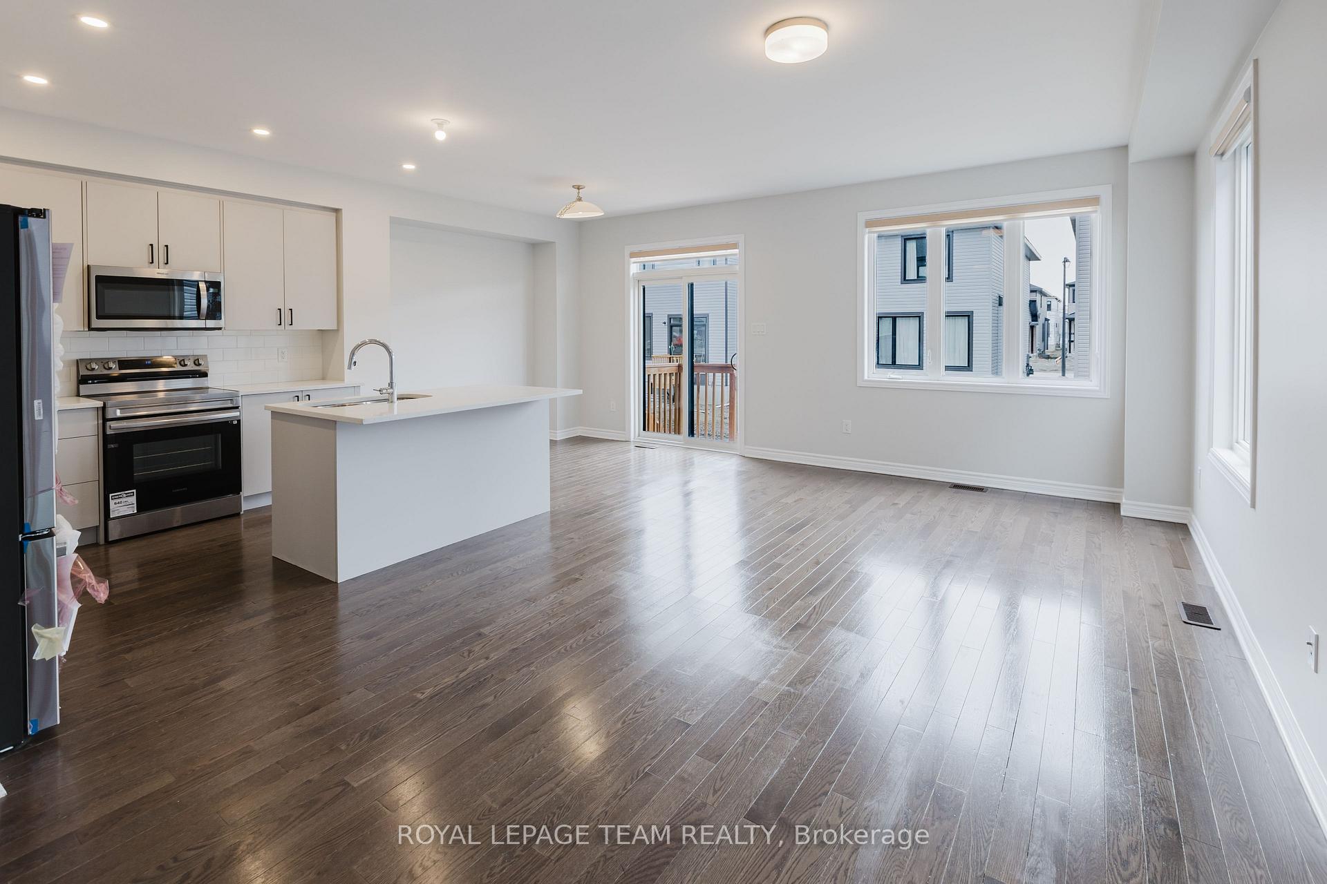 Photo 12 of 56 Chemin De Jargeau Road, Ottawa, Chapel Hill South - Orleans Village — HOMEH