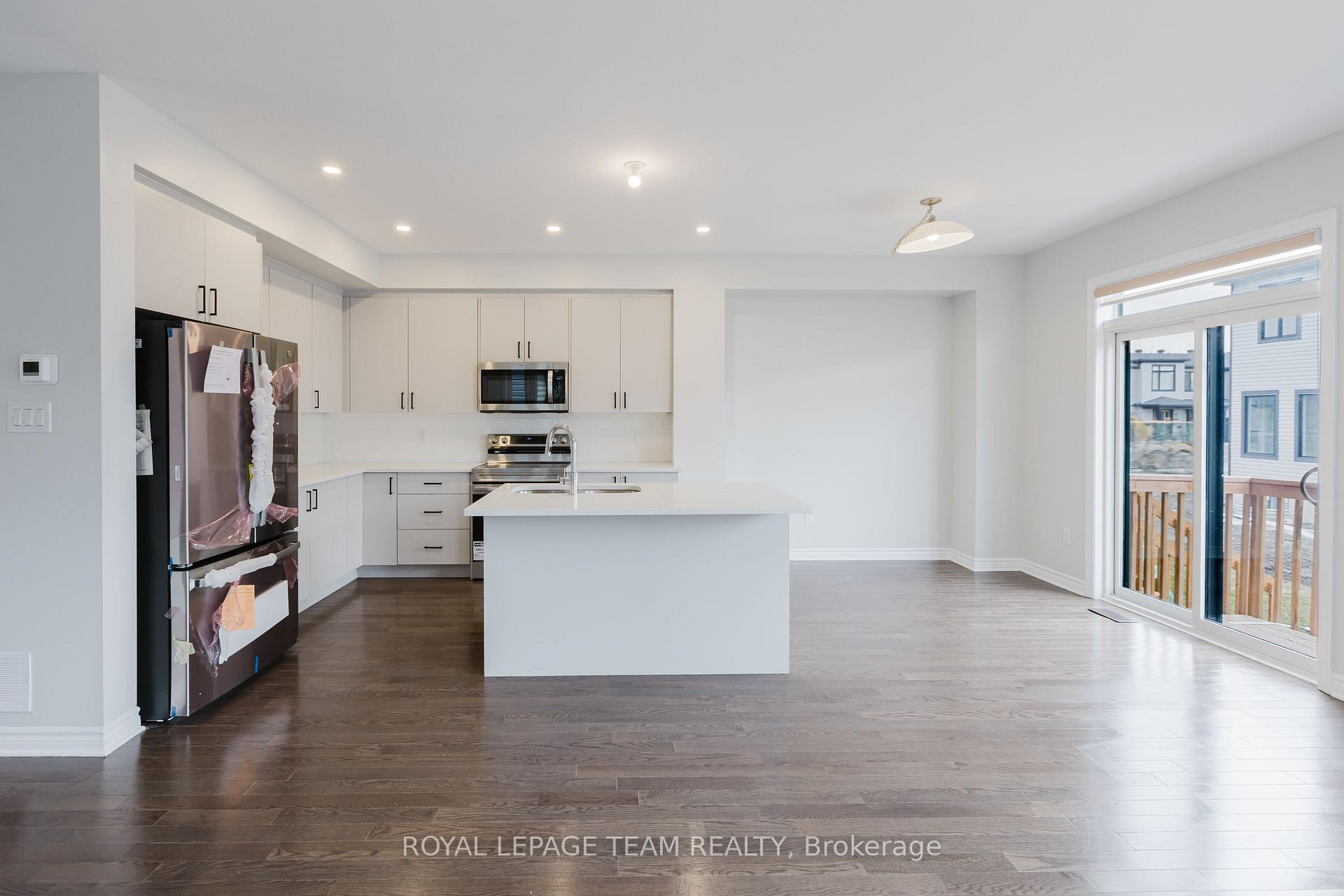 Photo 13 of 56 Chemin De Jargeau Road, Ottawa, Chapel Hill South - Orleans Village — HOMEH