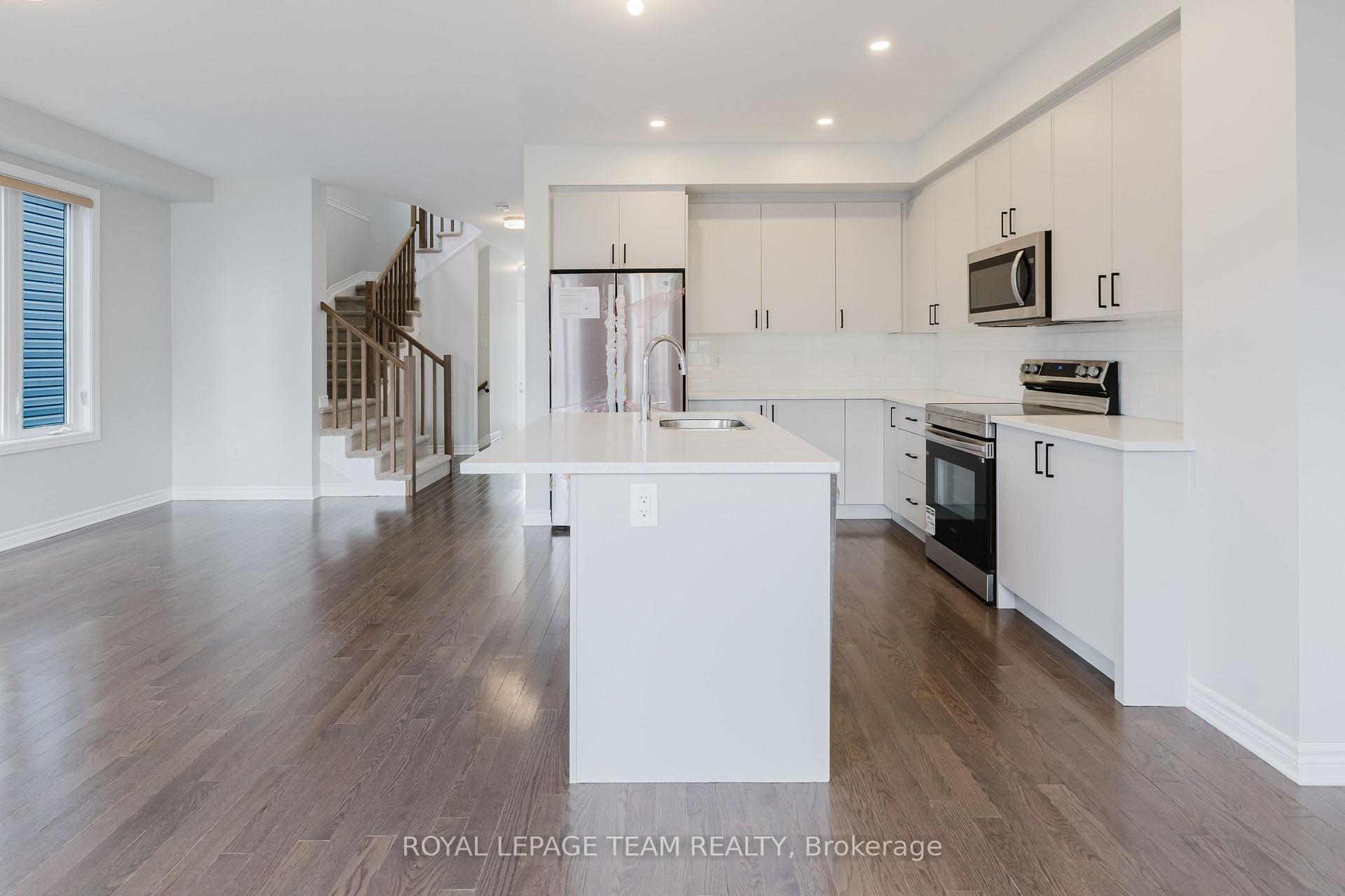 Photo 15 of 56 Chemin De Jargeau Road, Ottawa, Chapel Hill South - Orleans Village — HOMEH