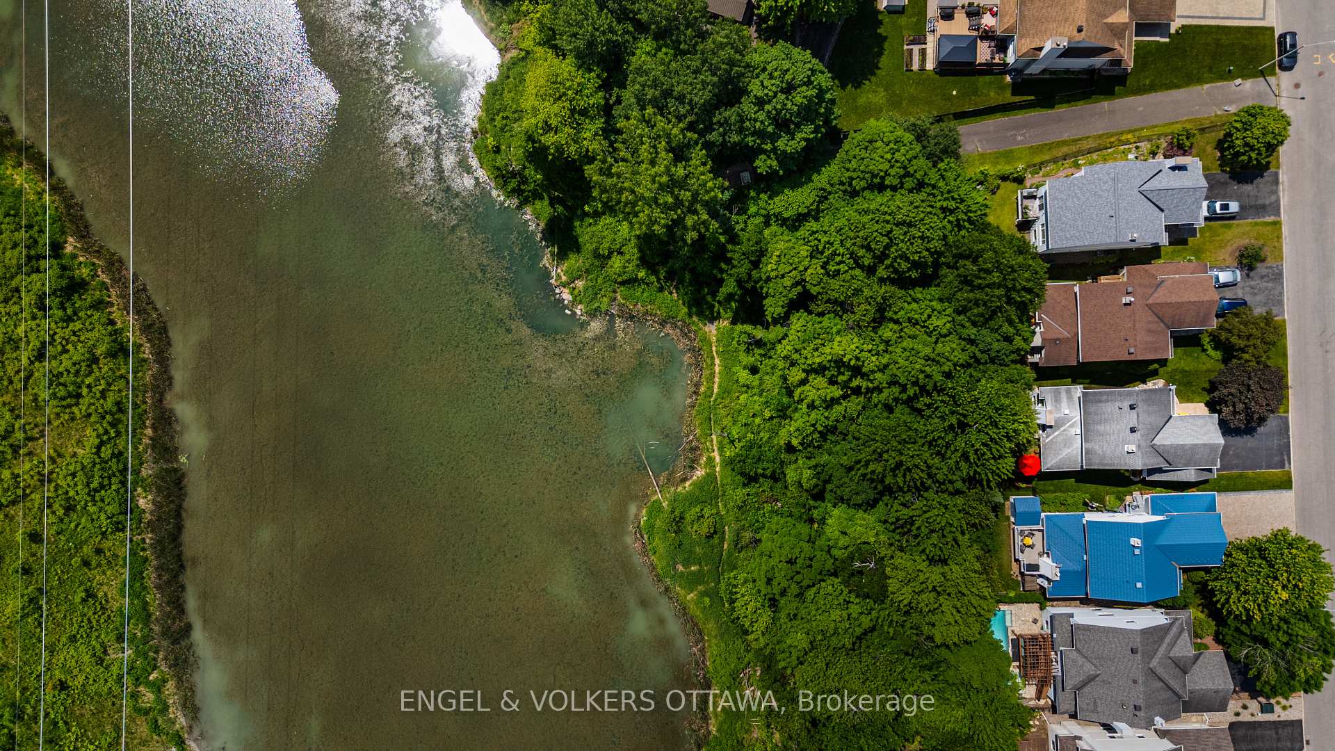 Photo 46 of 2229 Nature Trail Crescent, Ottawa, Chapel Hill South - Orleans Village — HOMEH